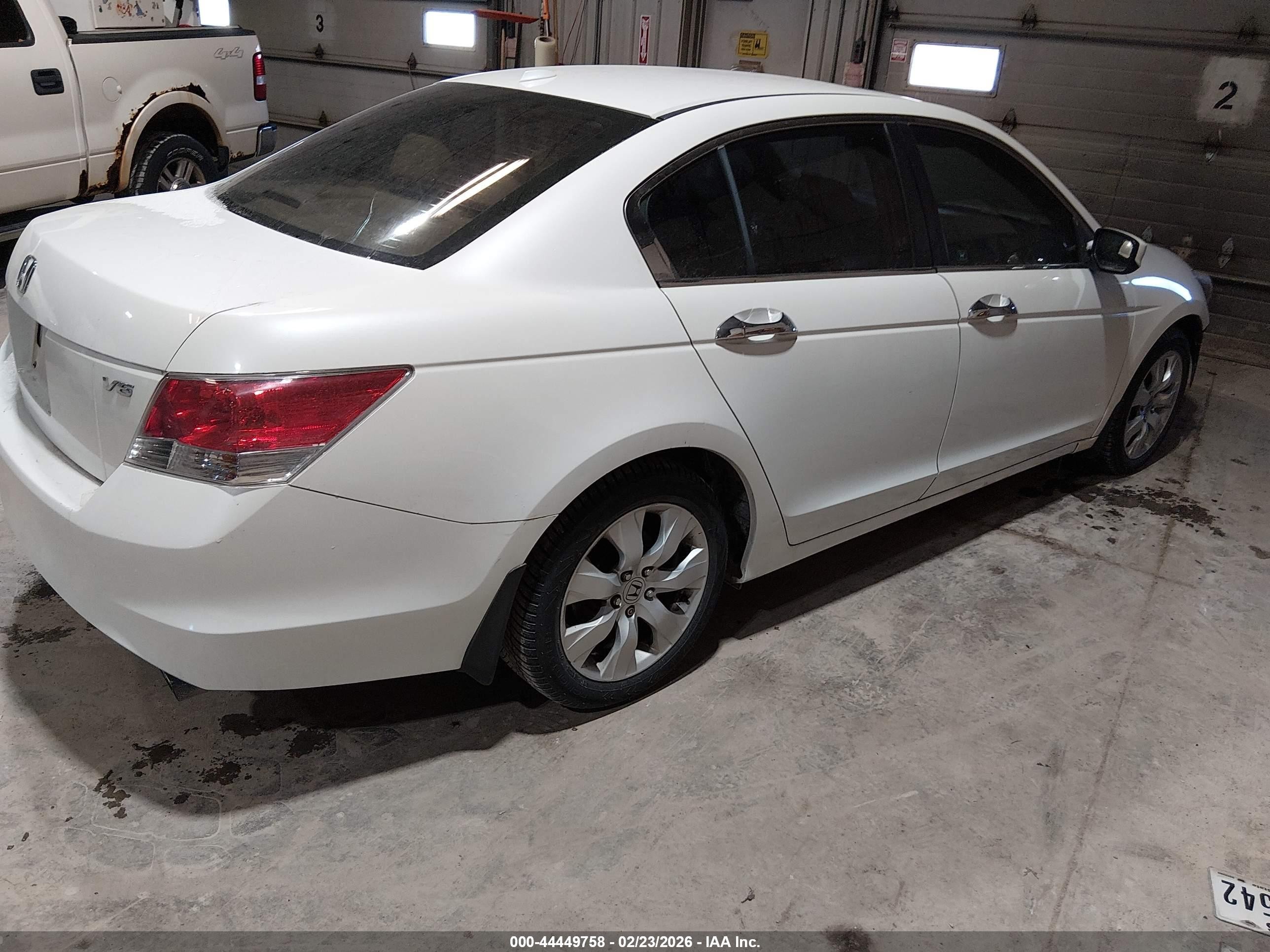 2008 Honda Accord 3.5 Ex-l White vin: 1HGCP36848A042525