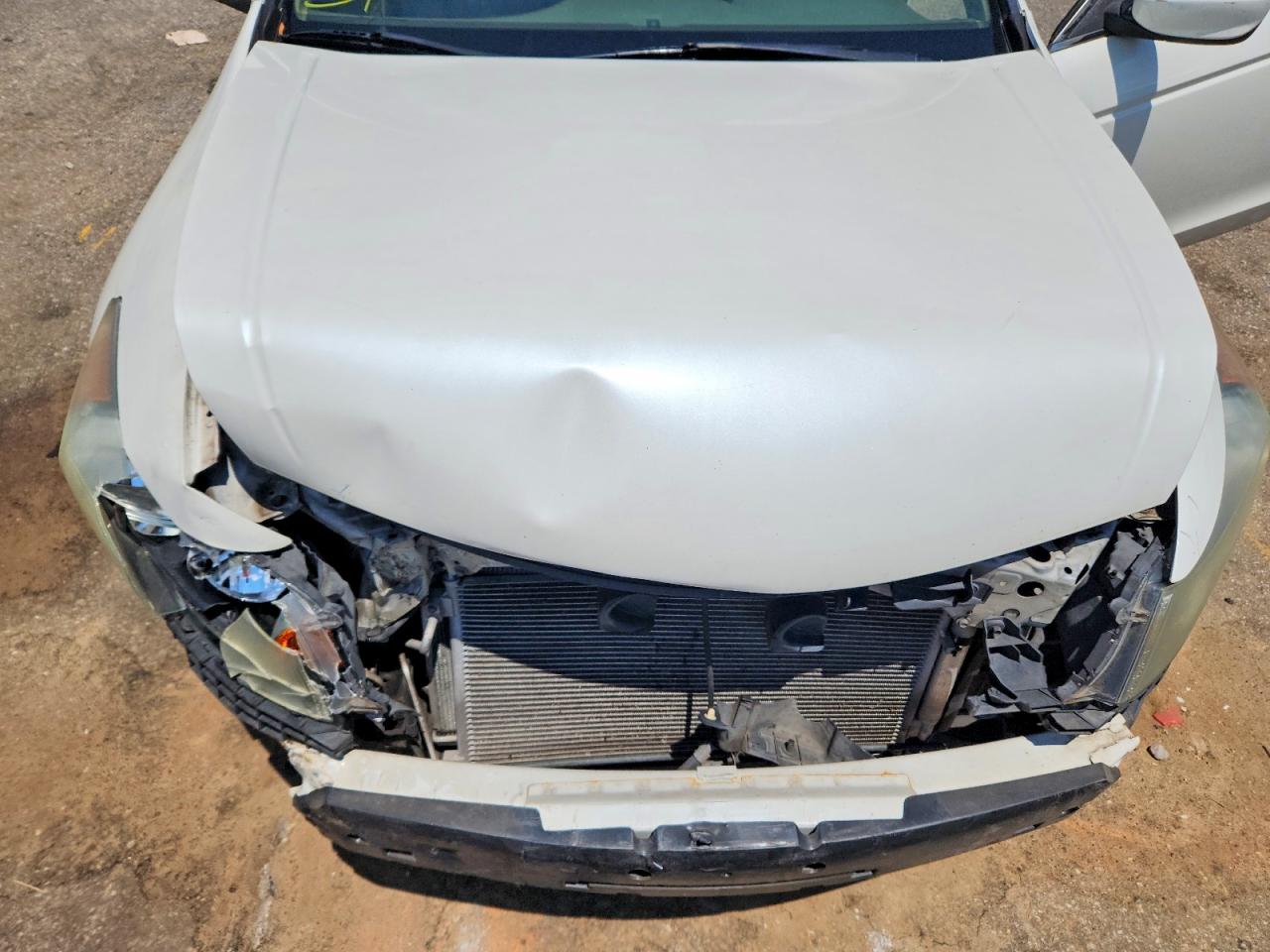2009 Honda Accord Exl White vin: 1HGCP36849A045183