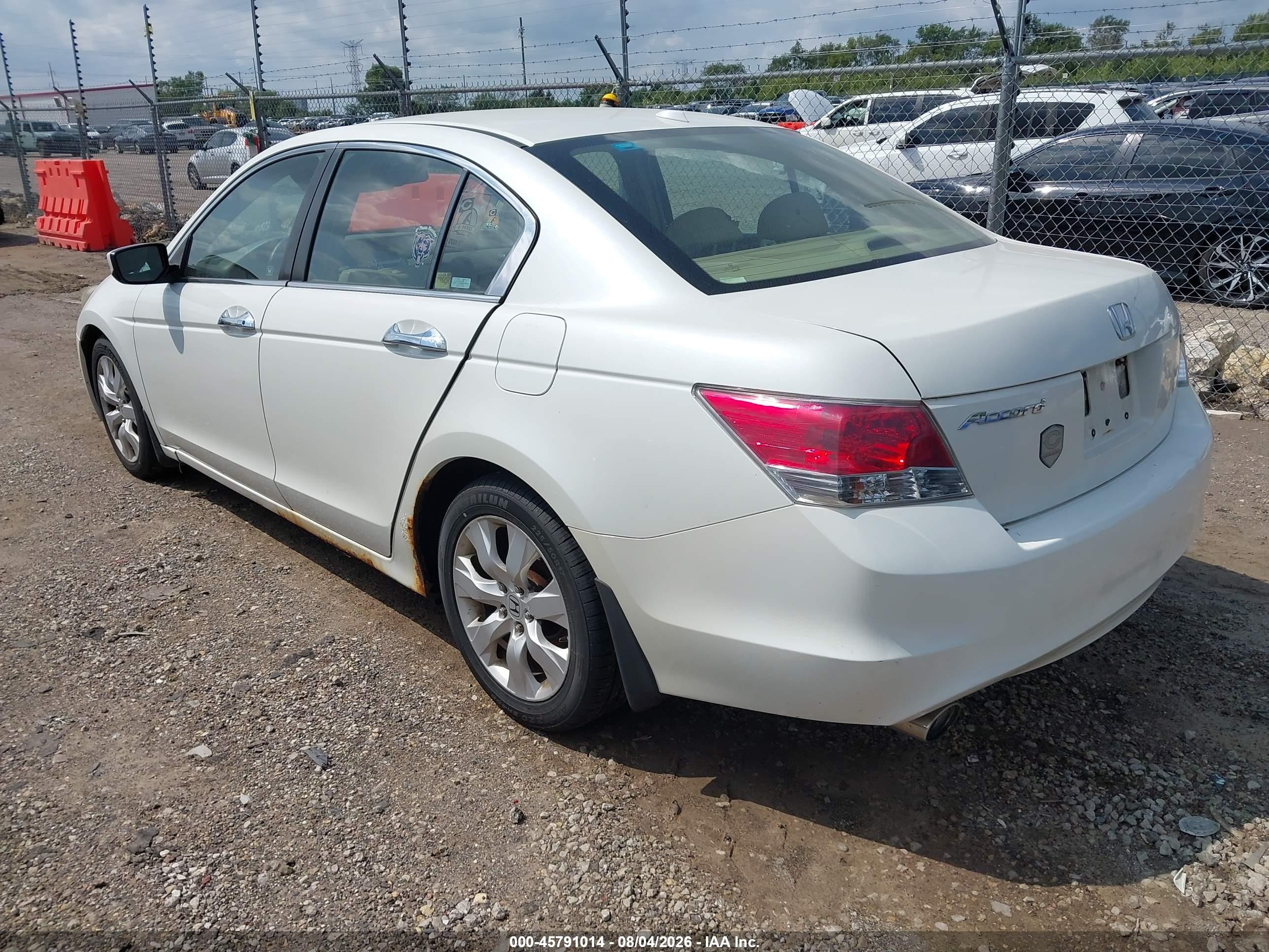 2008 Honda Accord 3.5 Ex-l White vin: 1HGCP36858A033199