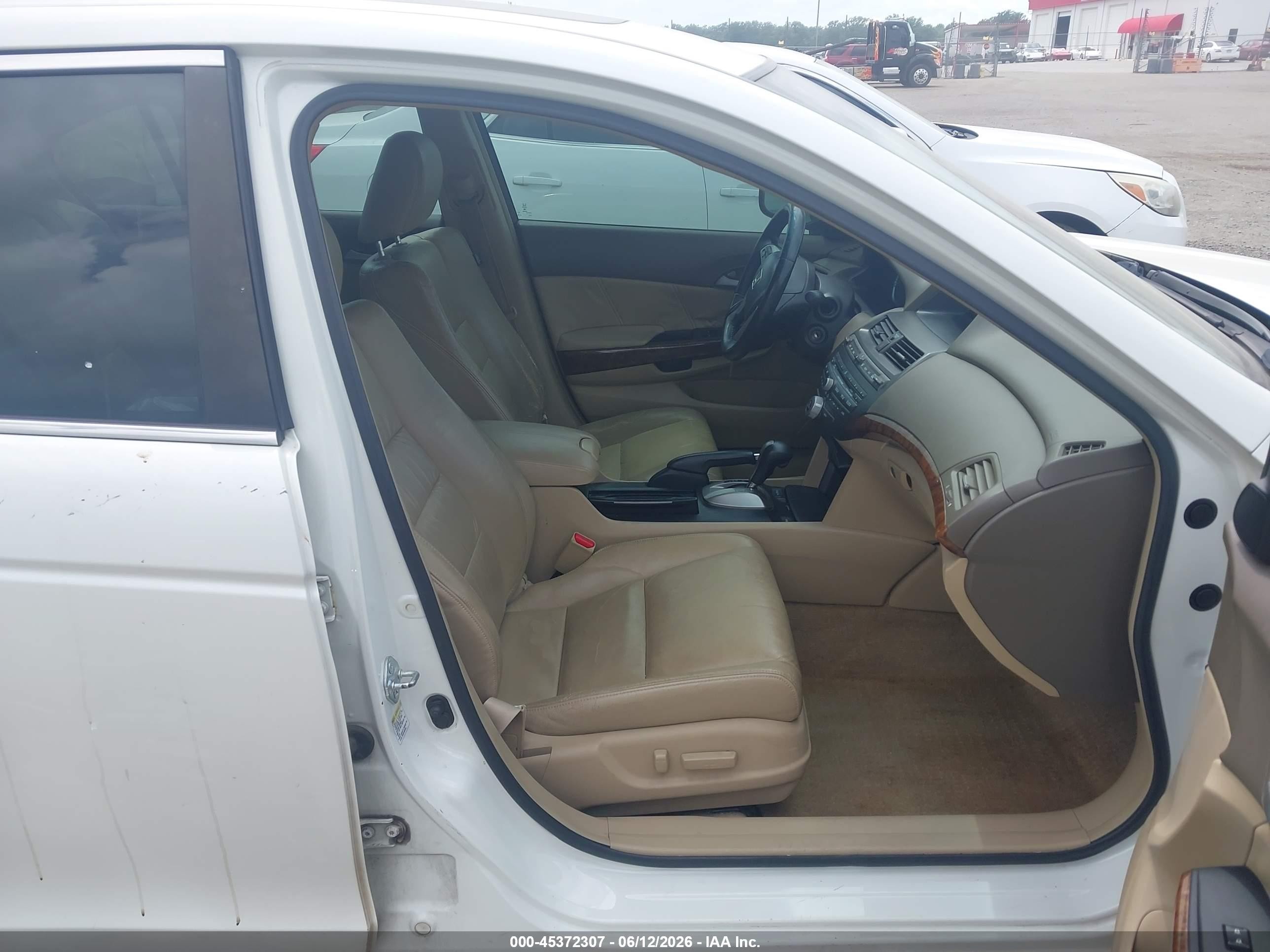 2008 Honda Accord 3.5 Ex-l White vin: 1HGCP36858A075792
