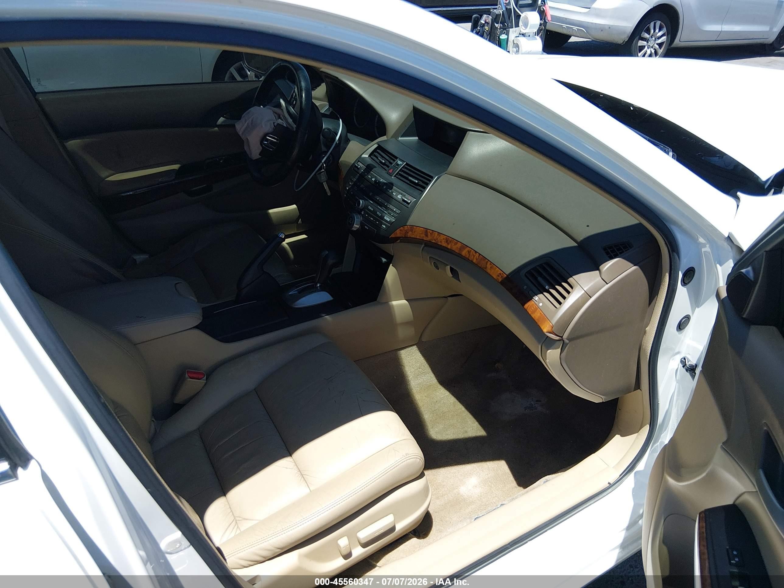 2009 Honda Accord 3.5 Ex-l Белый vin: 1HGCP36859A034919