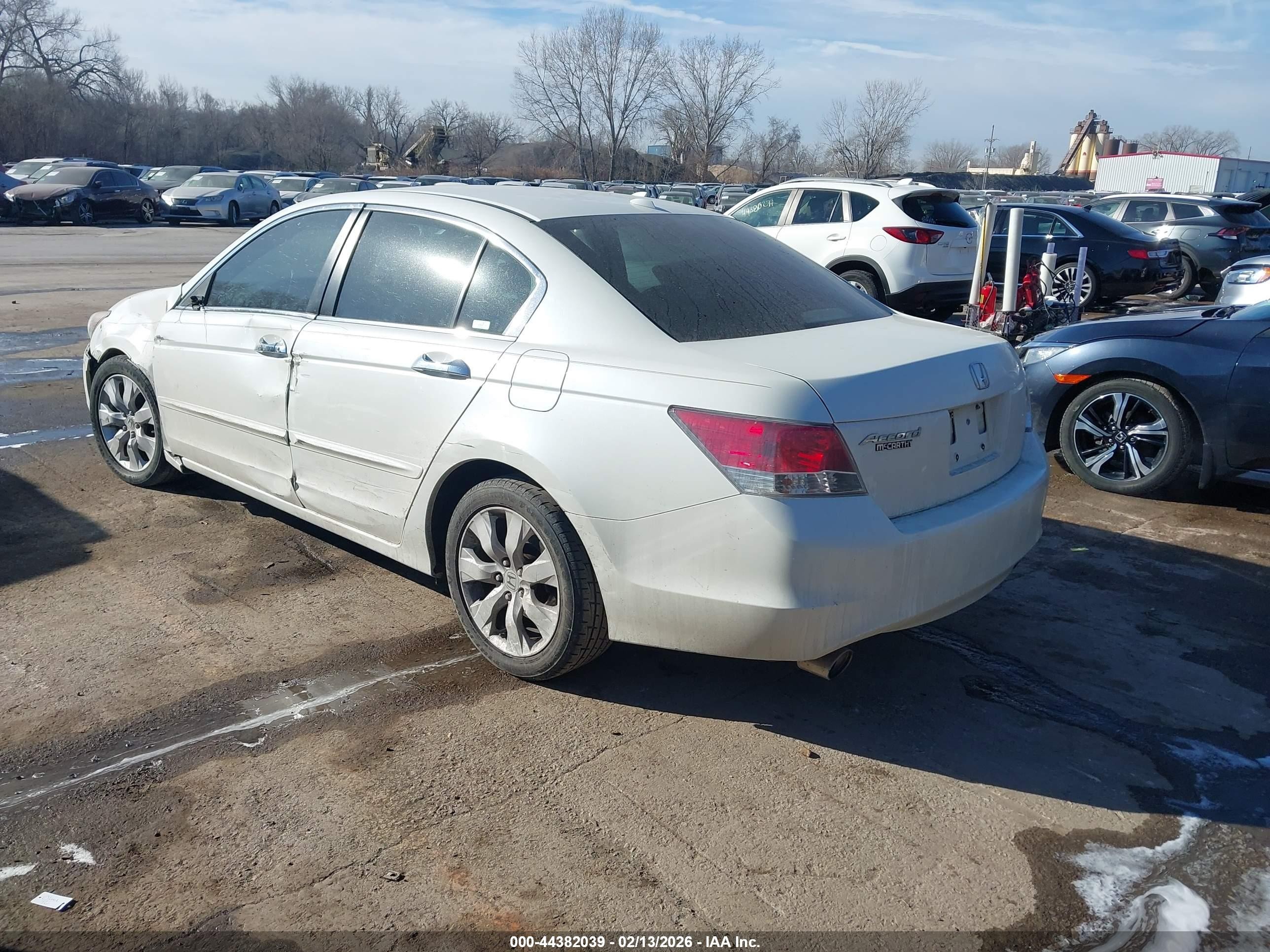 2008 Honda Accord 3.5 Ex-l White vin: 1HGCP36868A059083