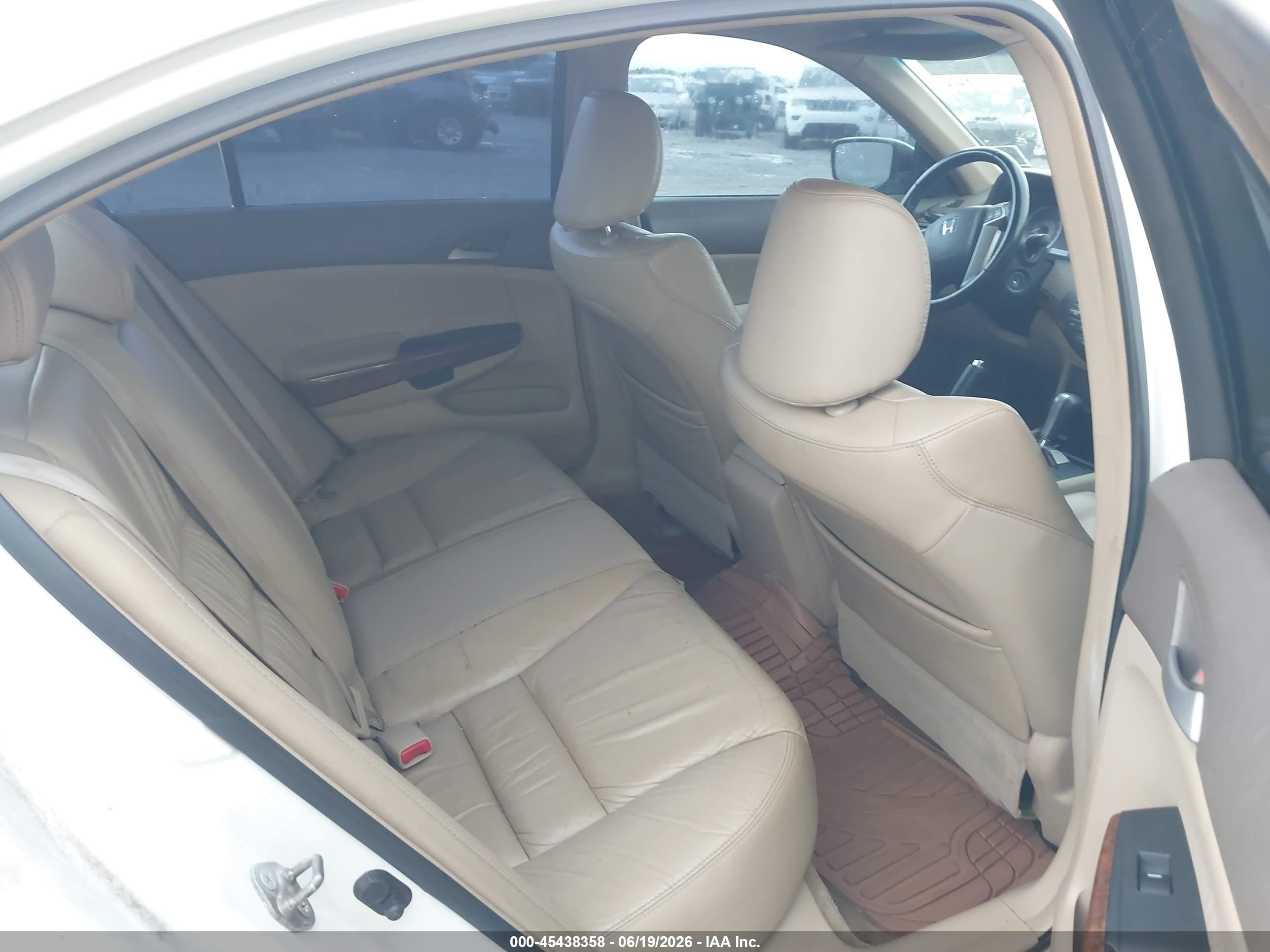 2009 Honda Accord 3.5 Ex-l White vin: 1HGCP36869A042429