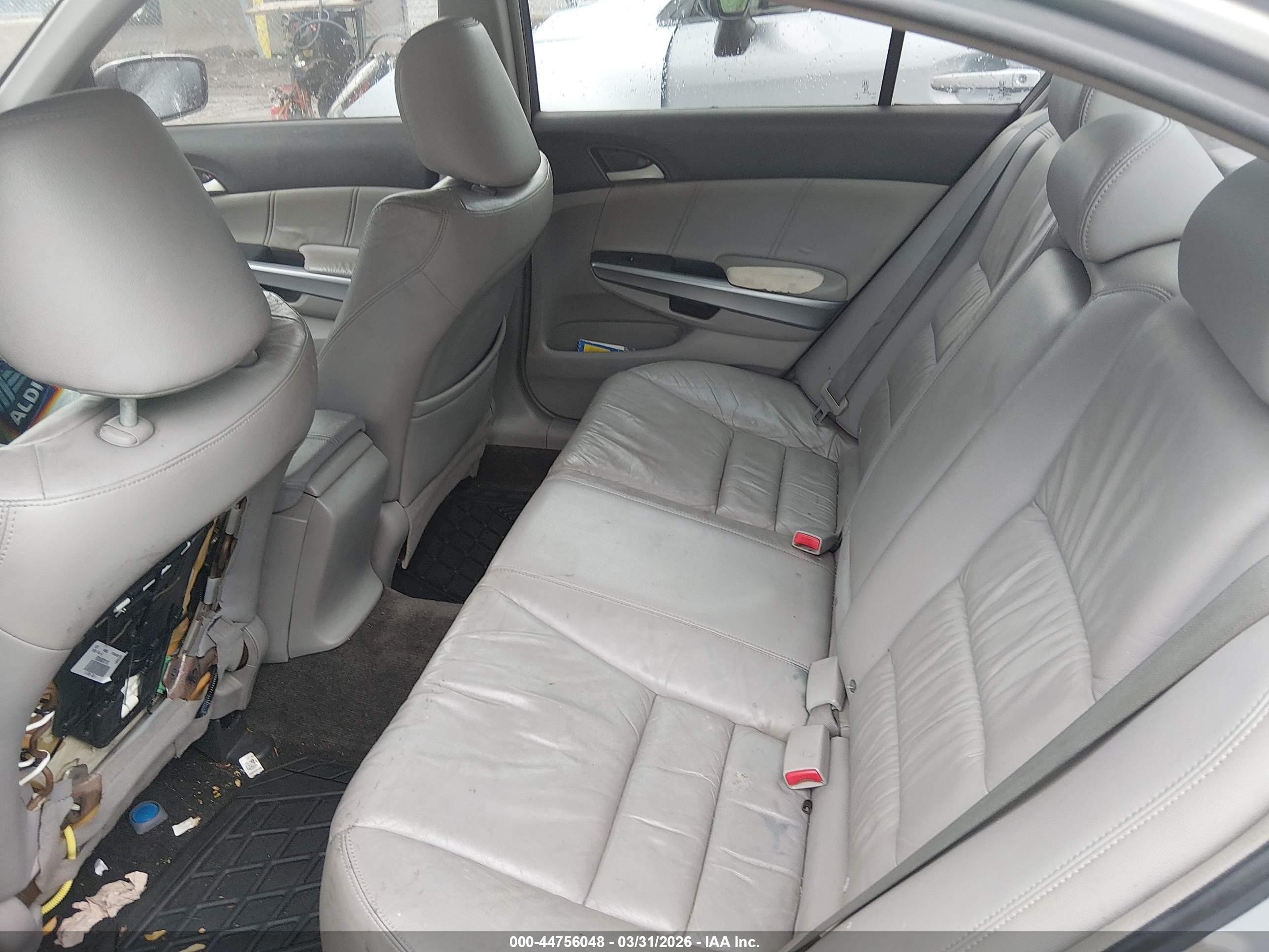 2008 Honda Accord 3.5 Ex-l Silver vin: 1HGCP36878A001824
