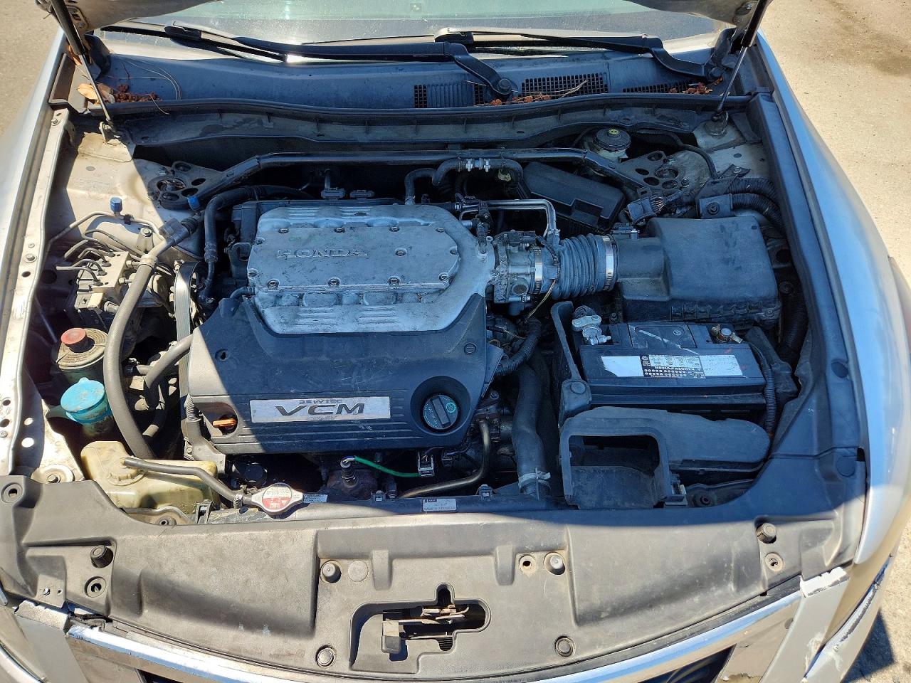 2009 Honda Accord Exl Серебряный vin: 1HGCP36879A018401