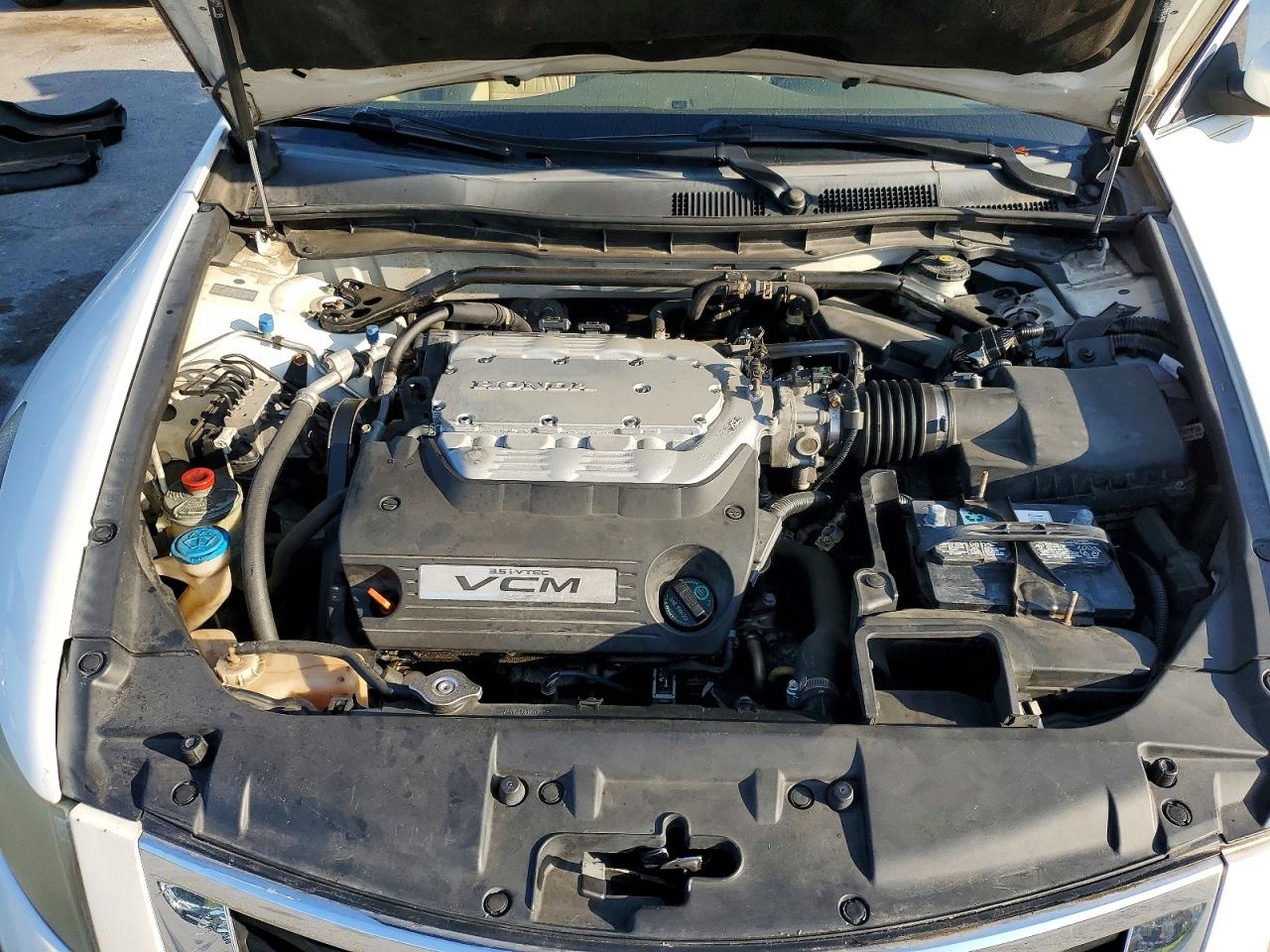 2008 Honda Accord Exl White vin: 1HGCP36888A013321