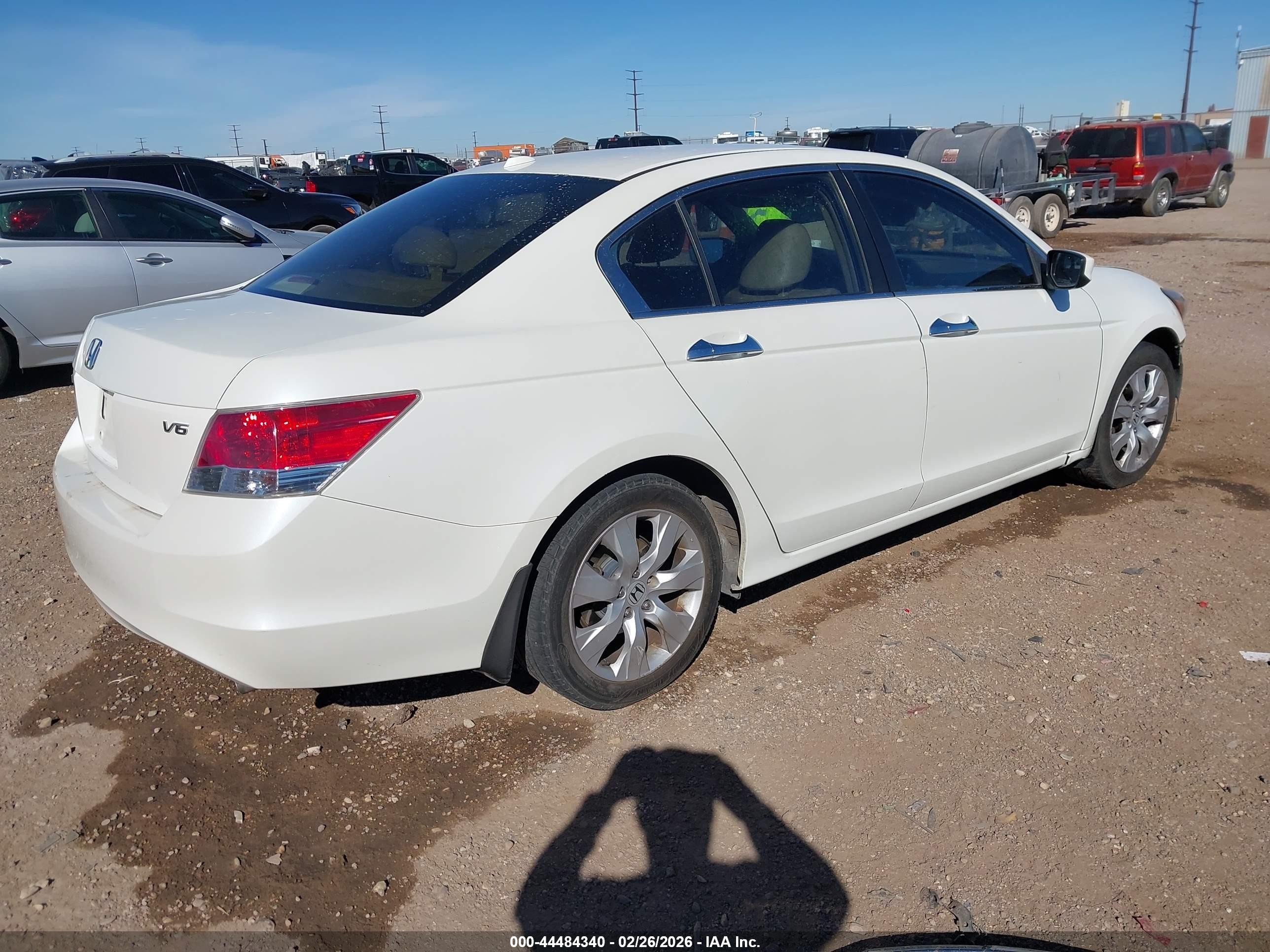 2009 Honda Accord 3.5 Ex-l White vin: 1HGCP36889A004524