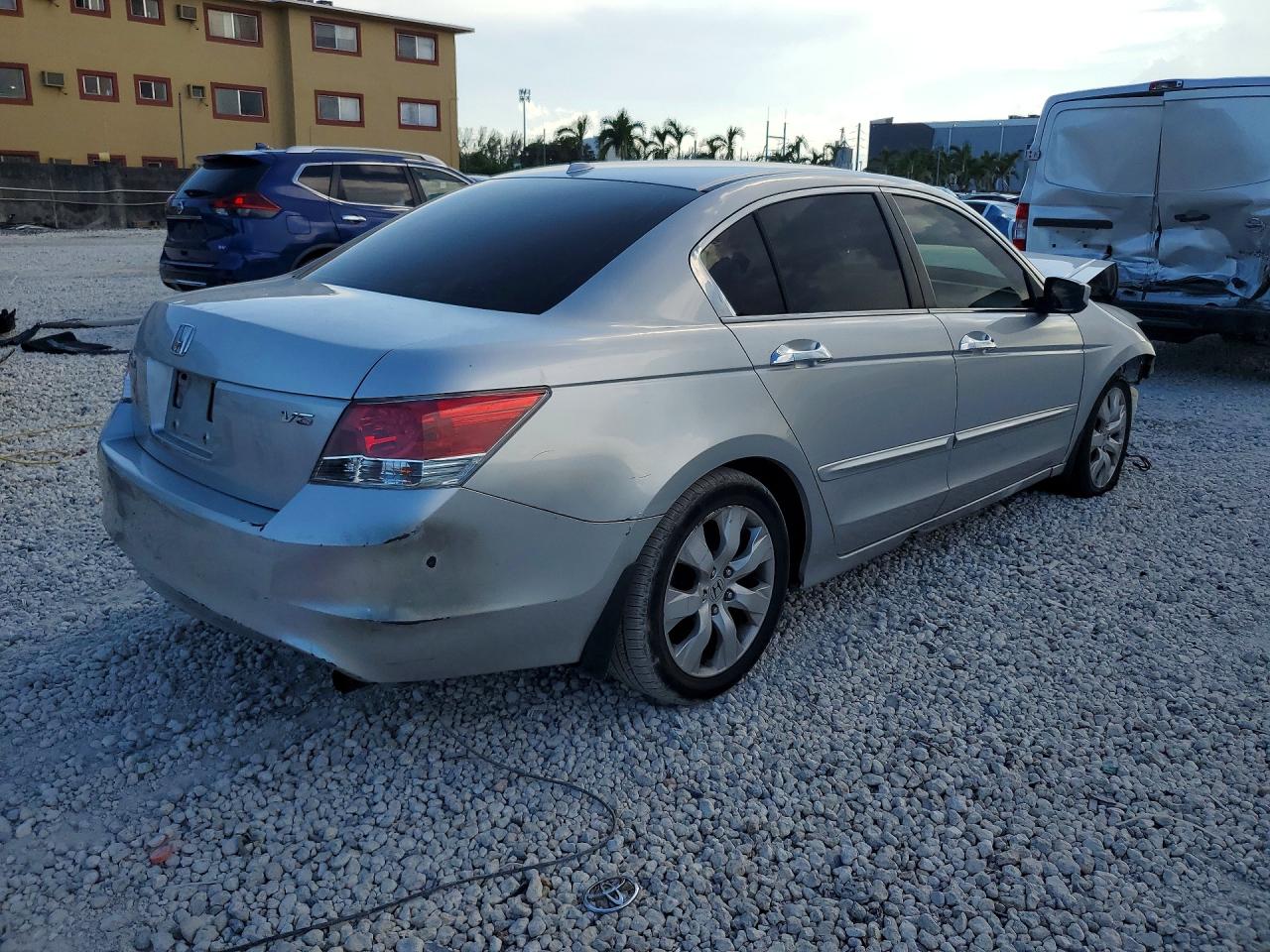 2009 Honda Accord Exl Серебряный vin: 1HGCP36889A020772
