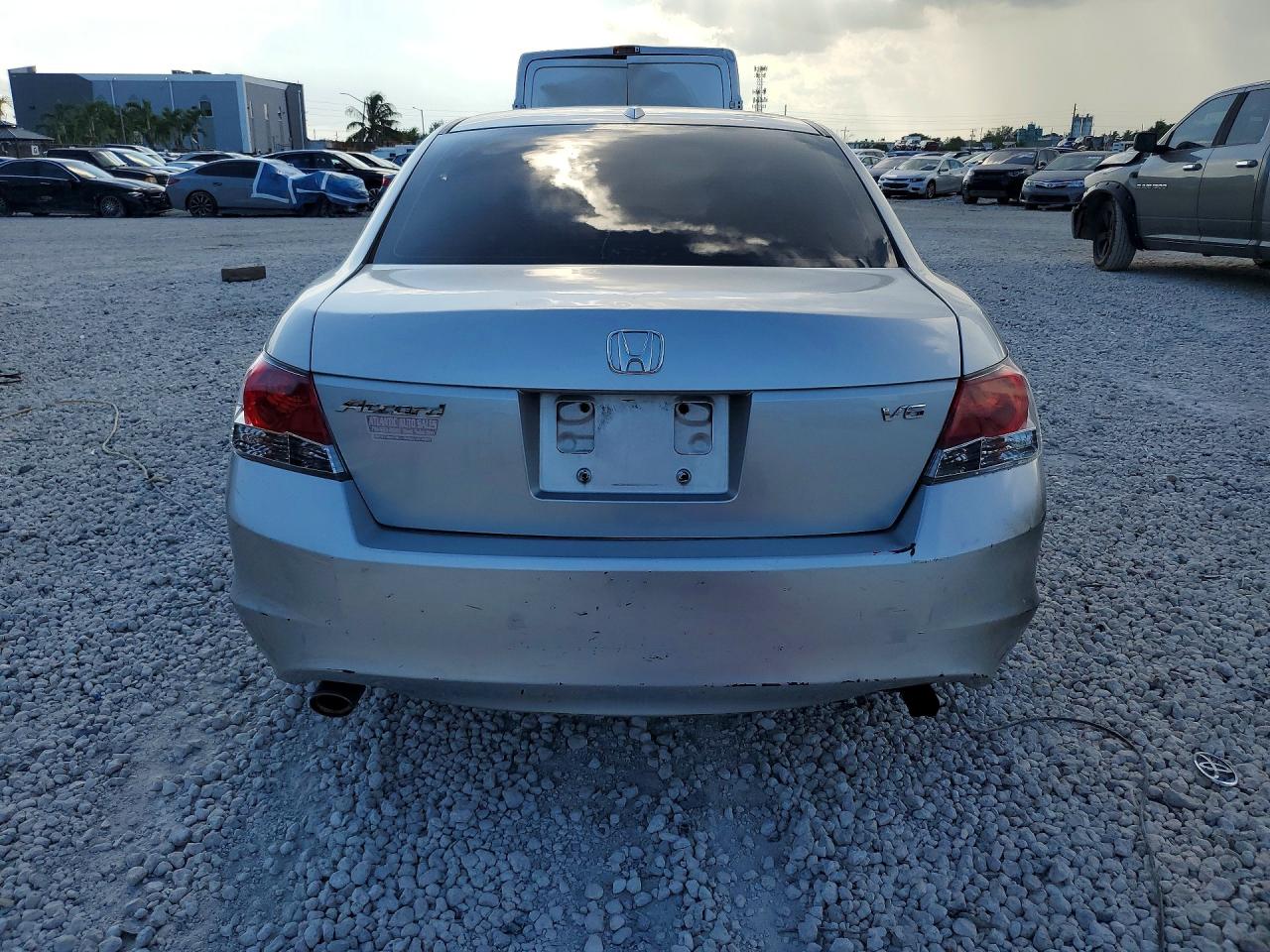 2009 Honda Accord Exl Серебряный vin: 1HGCP36889A020772