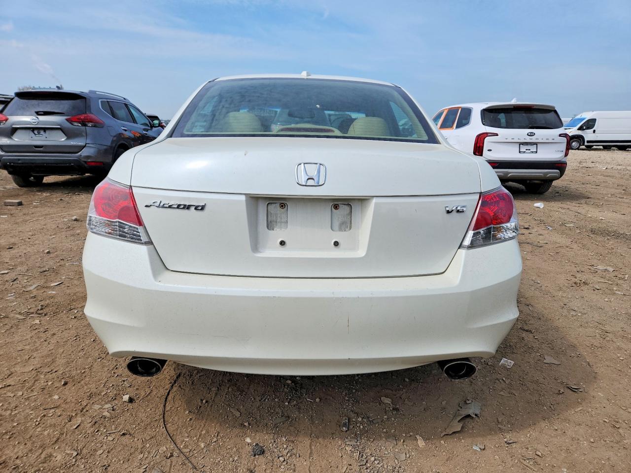 2009 Honda Accord Exl White vin: 1HGCP36889A047633