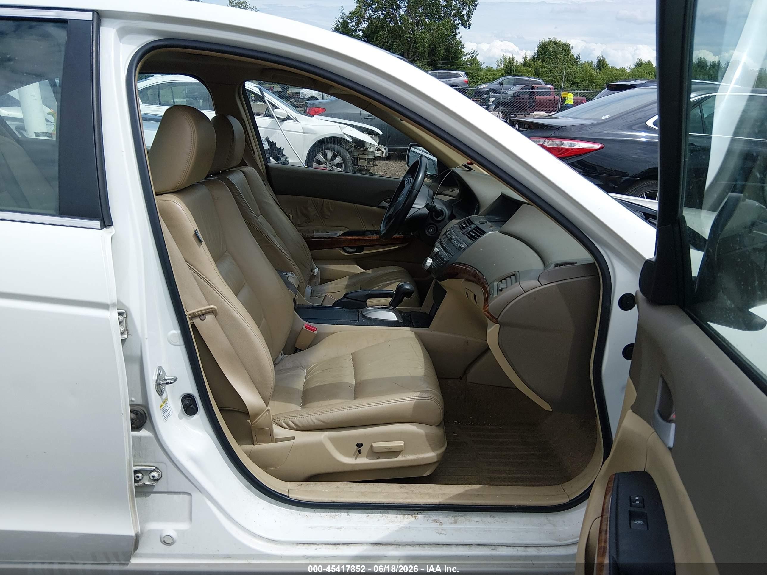 2009 Honda Accord 3.5 Ex-l White vin: 1HGCP36889A049396