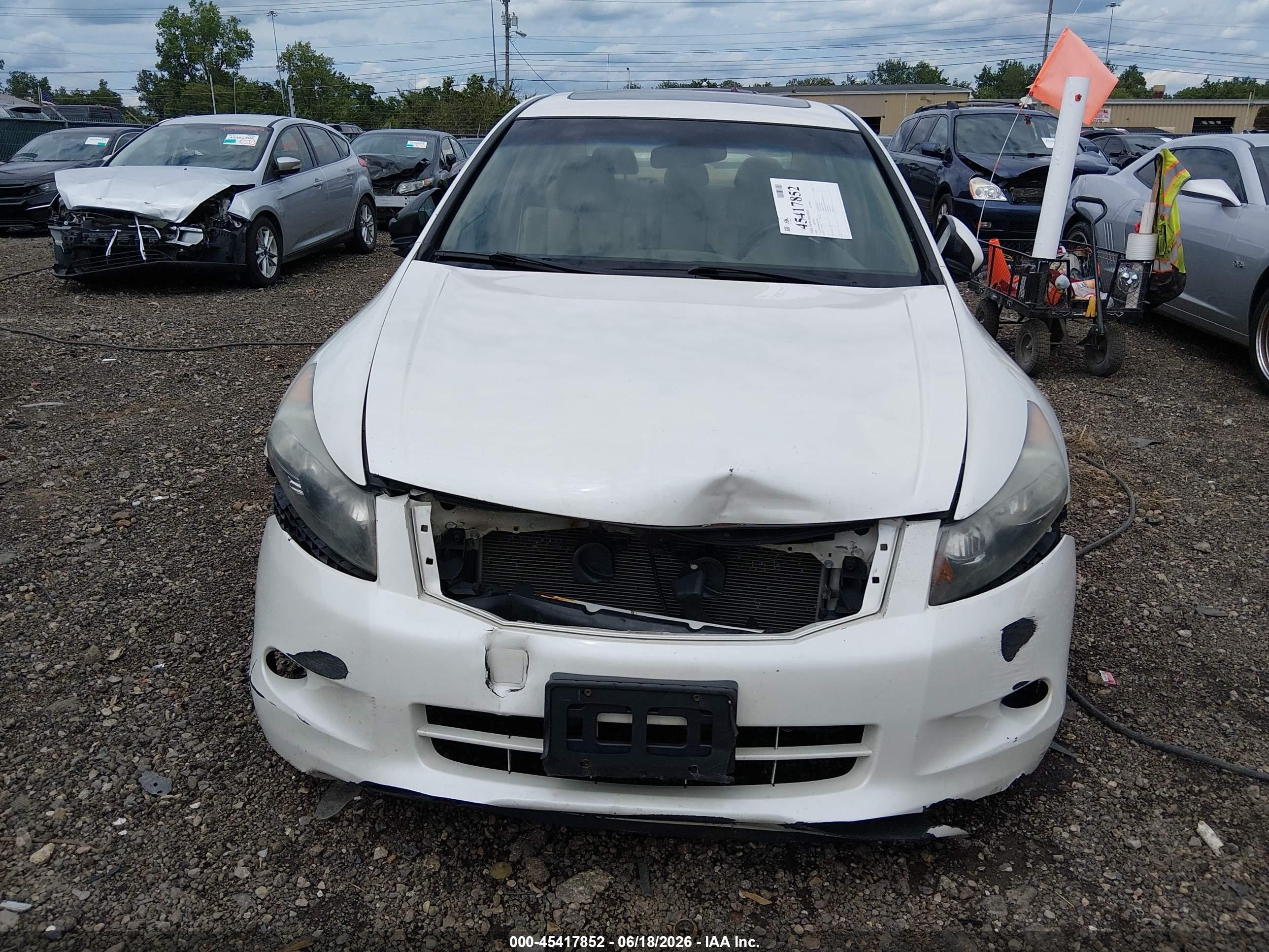 2009 Honda Accord 3.5 Ex-l White vin: 1HGCP36889A049396