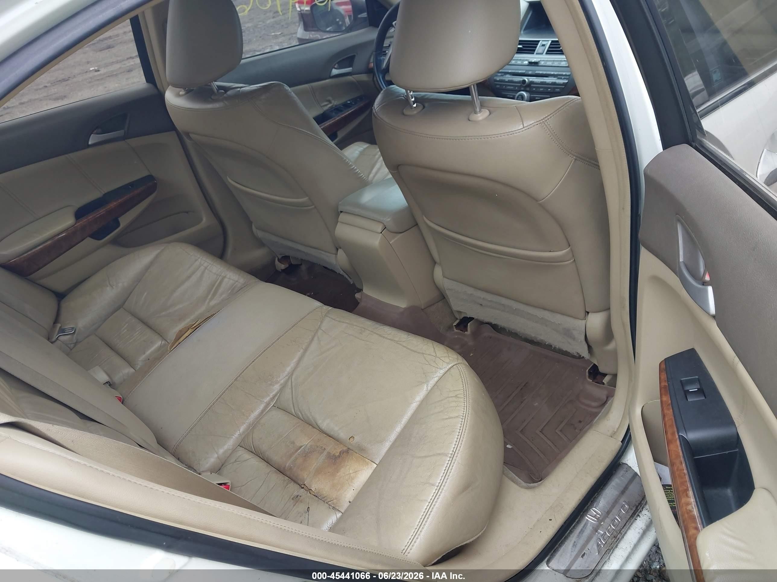 2009 Honda Accord 3.5 Ex-l White vin: 1HGCP36899A003060