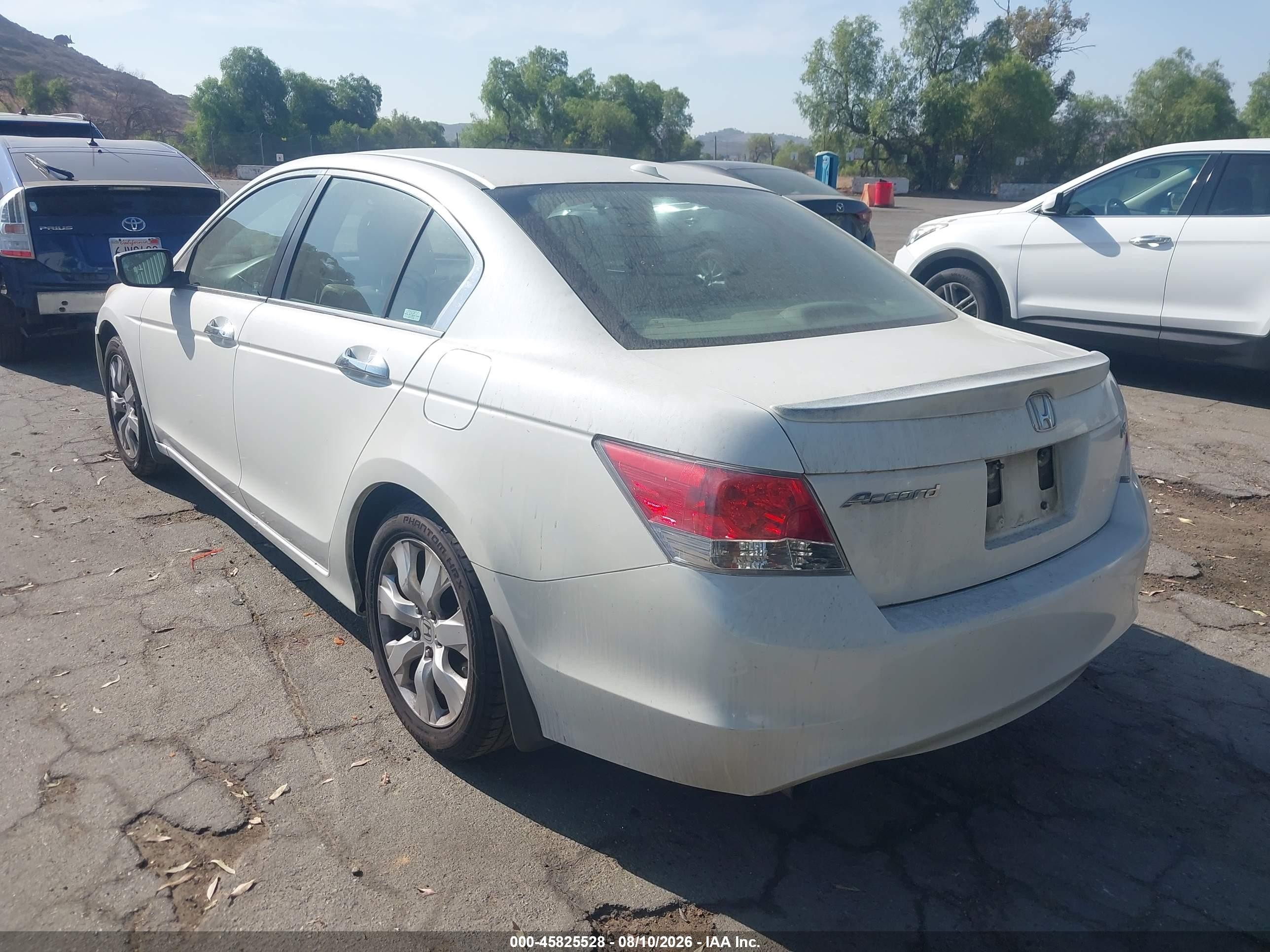 2009 Honda Accord 3.5 Ex-l Белый vin: 1HGCP36899A025043