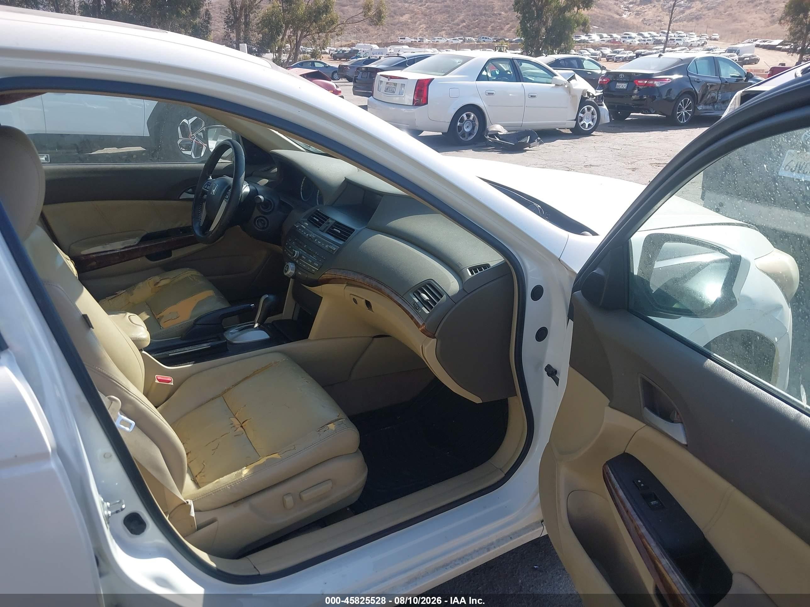 2009 Honda Accord 3.5 Ex-l Белый vin: 1HGCP36899A025043