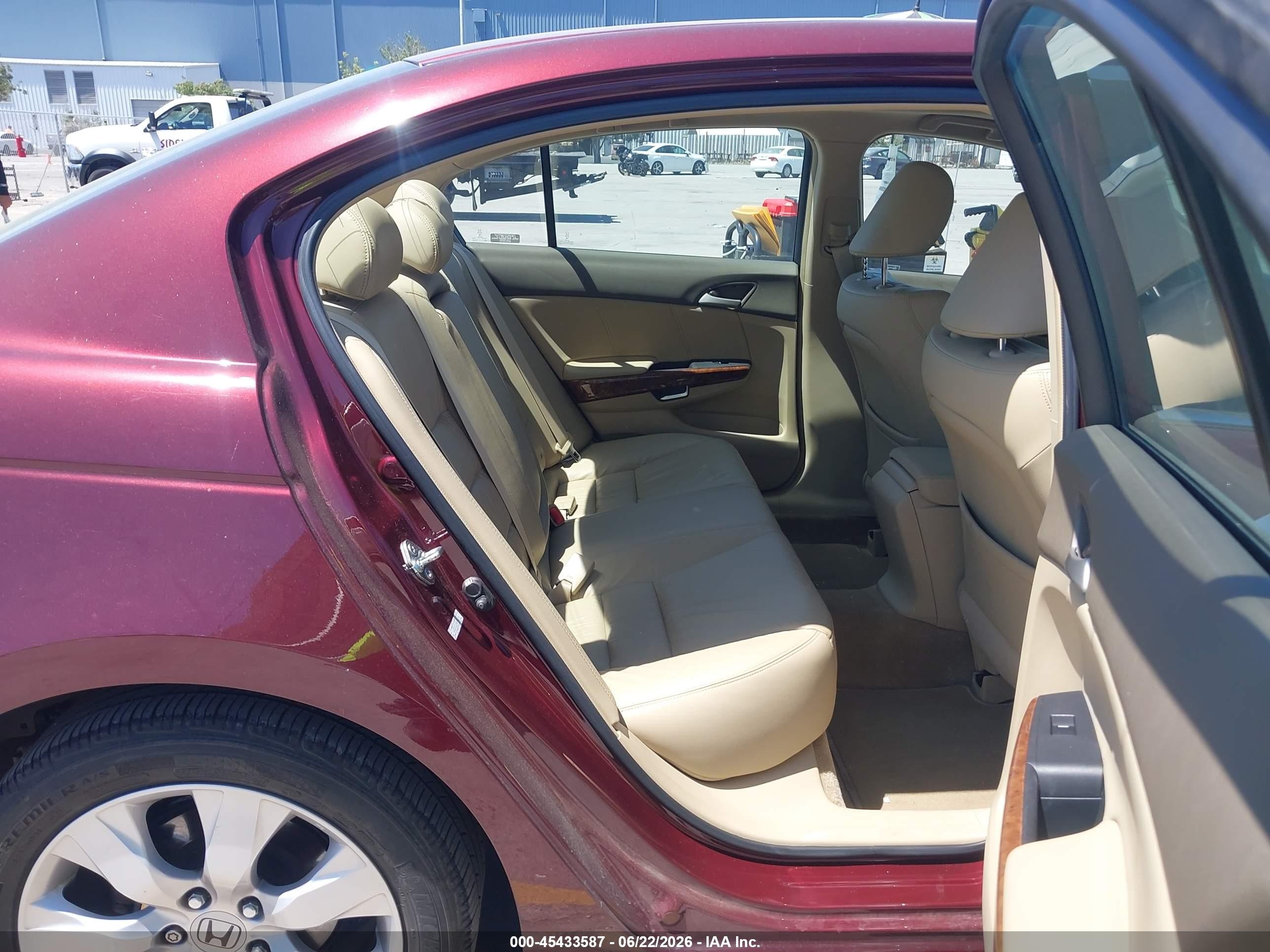 2009 Honda Accord 3.5 Ex-l Red vin: 1HGCP36899A040304