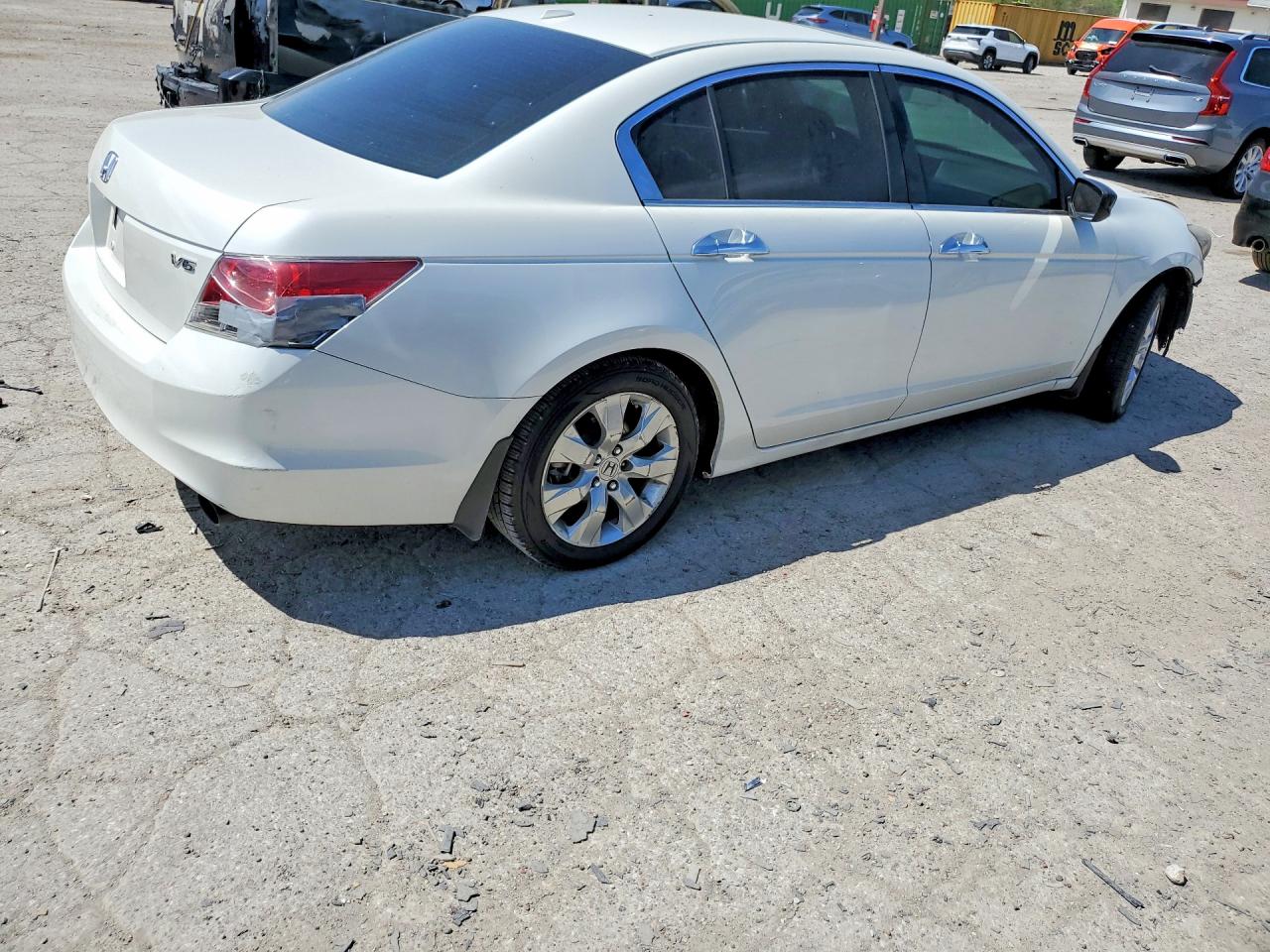 2009 Honda Accord Exl White vin: 1HGCP36899A048161
