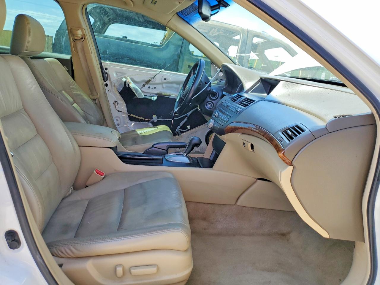 2009 Honda Accord Exl White vin: 1HGCP36899A048161