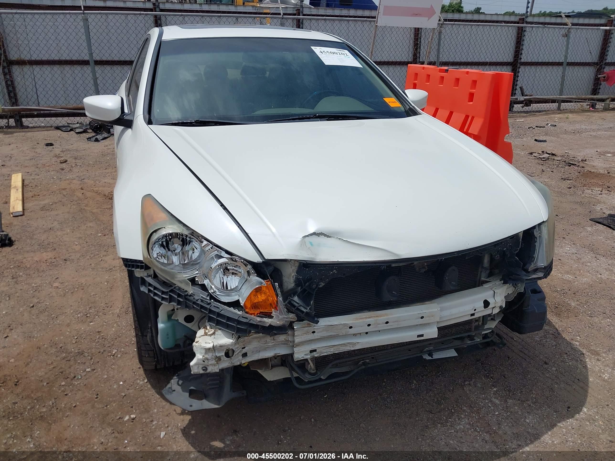 2009 Honda Accord 3.5 Ex-l White vin: 1HGCP368X9A036701