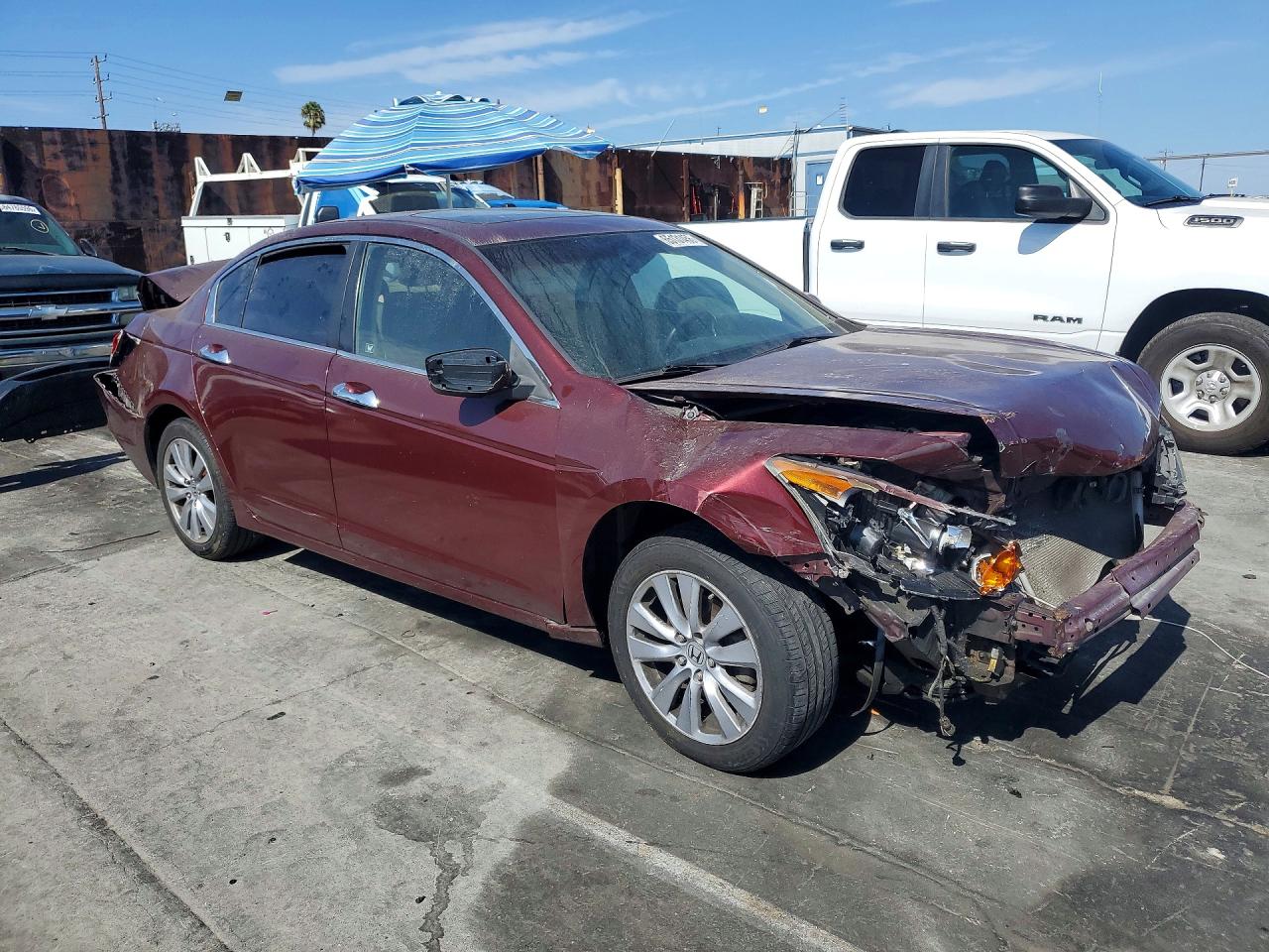 2011 Honda Accord Ex Burgundy vin: 1HGCP3F70BA015949