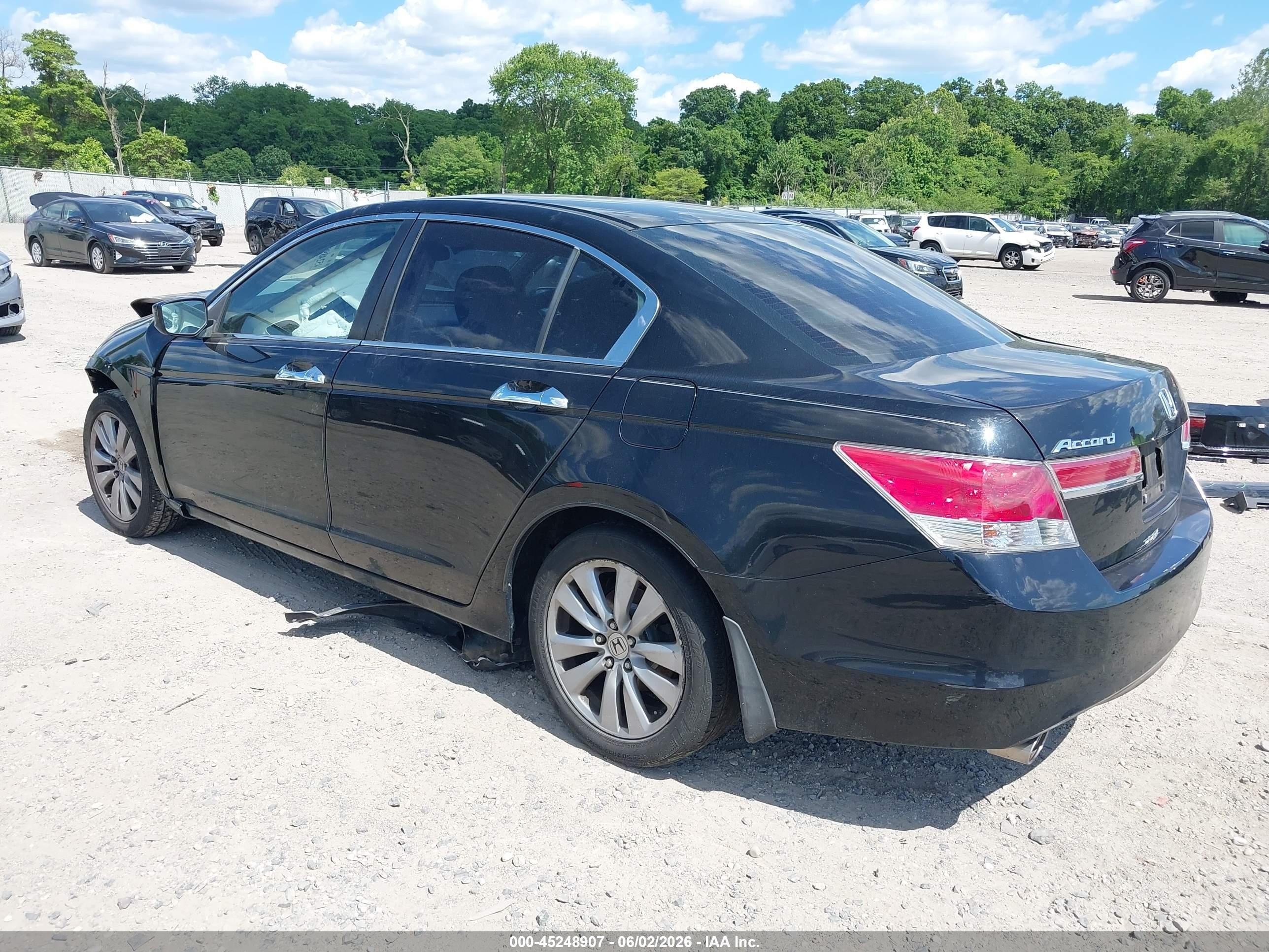 2011 Honda Accord 3.5 Ex Black vin: 1HGCP3F75BA006275