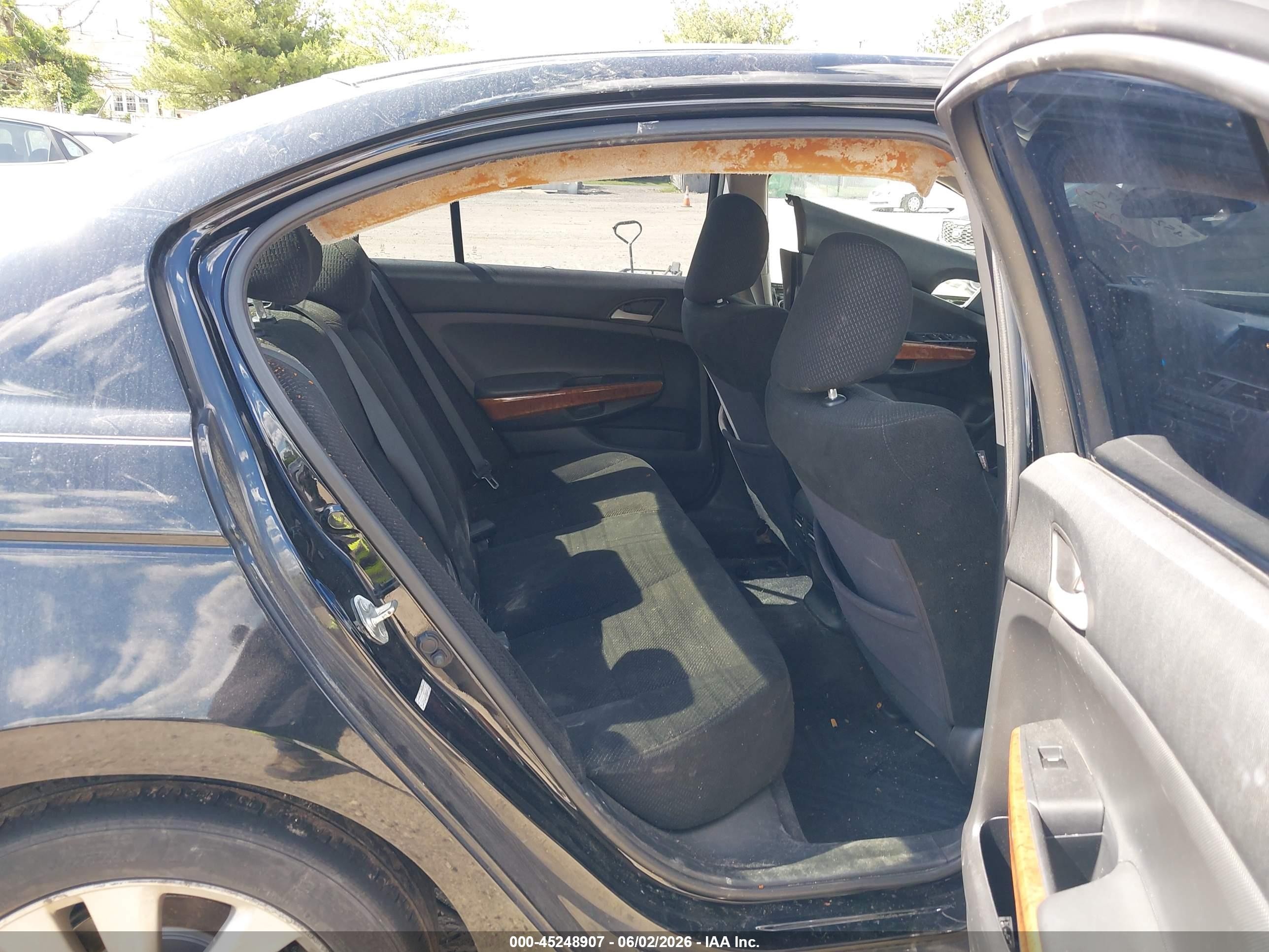 2011 Honda Accord 3.5 Ex Black vin: 1HGCP3F75BA006275