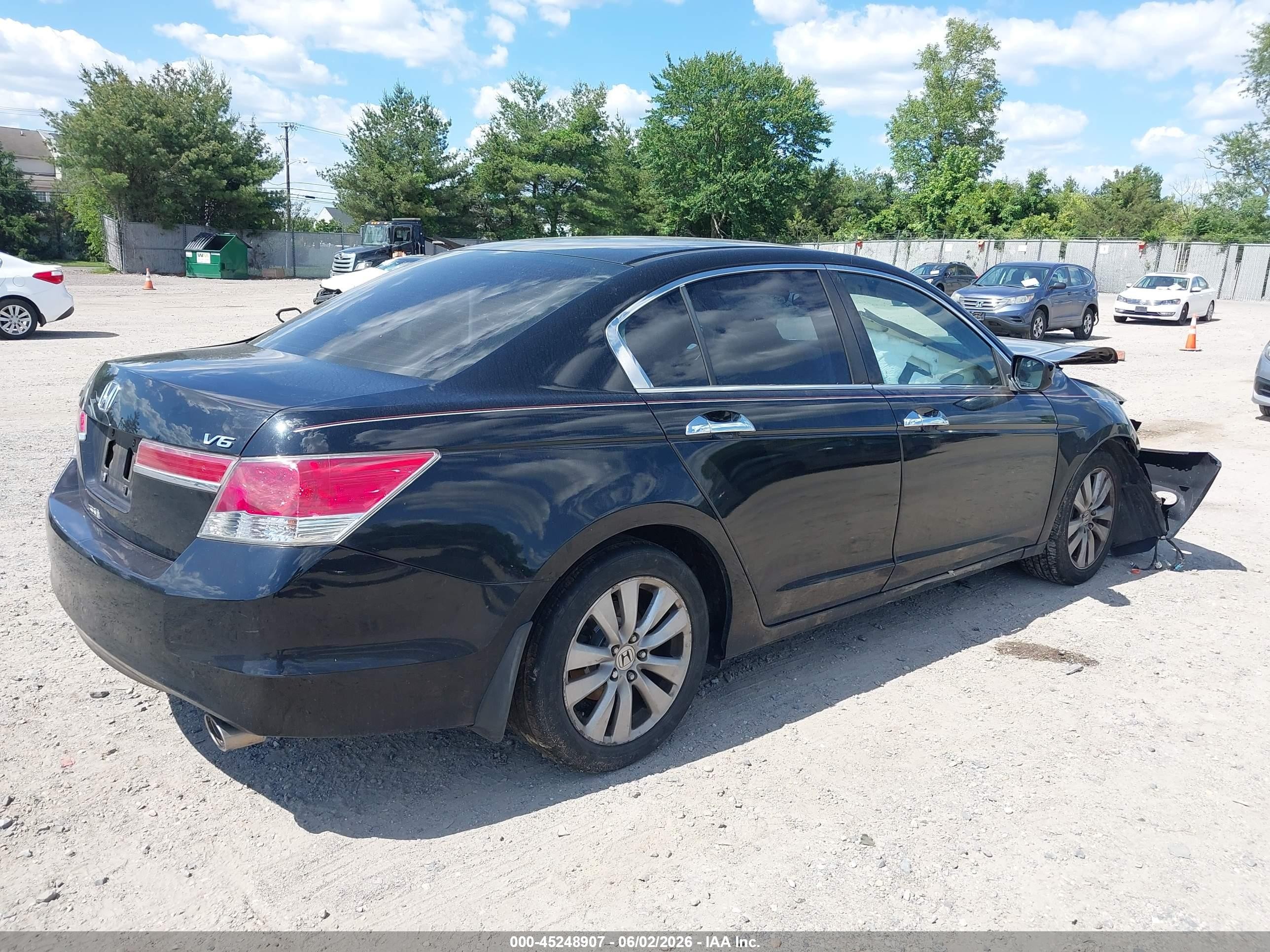 2011 Honda Accord 3.5 Ex Black vin: 1HGCP3F75BA006275