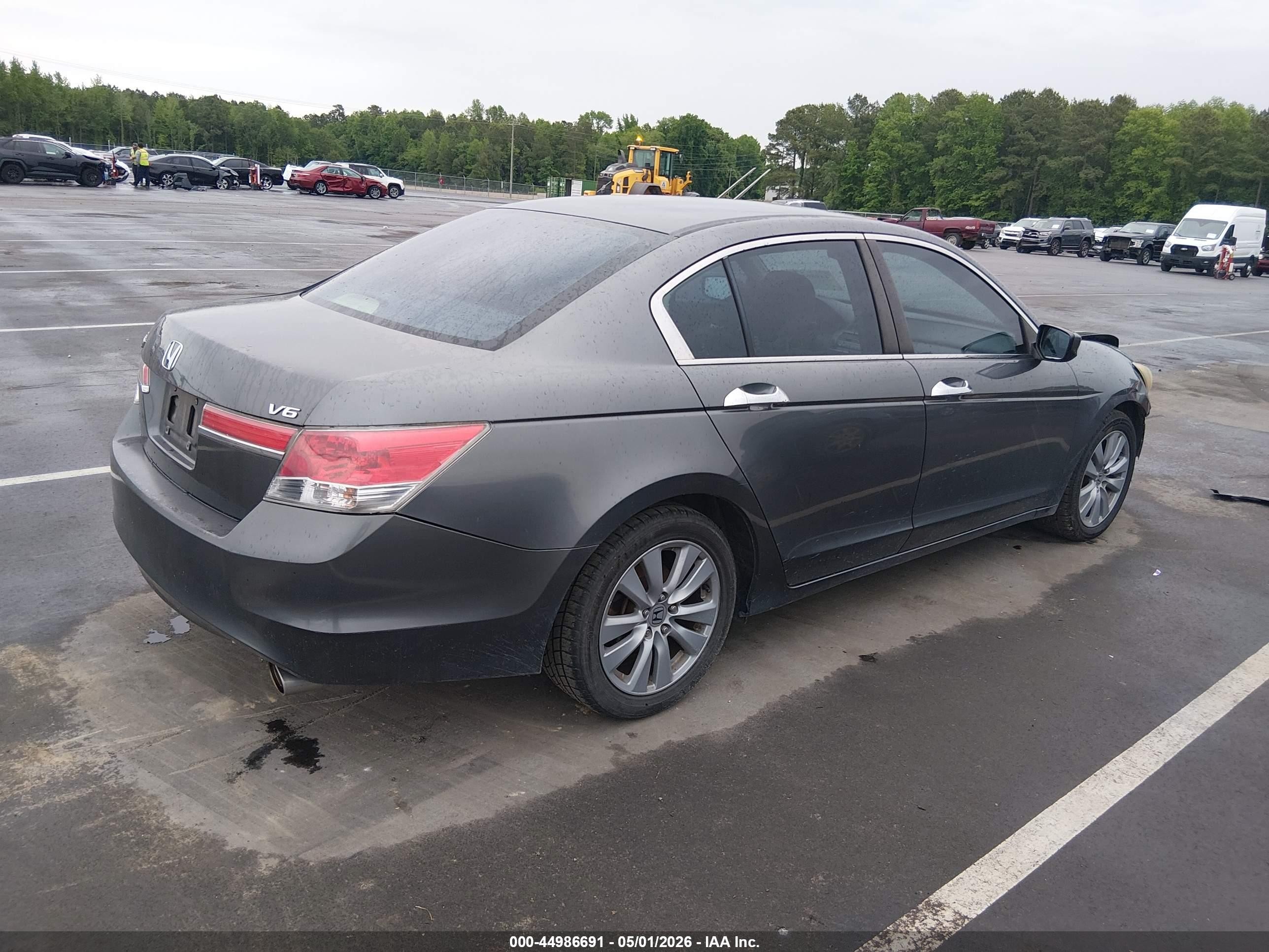2011 Honda Accord 3.5 Ex Gray vin: 1HGCP3F79BA010832