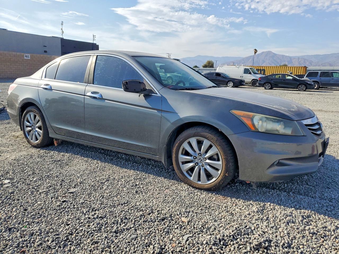 2011 Honda Accord Ex Gray vin: 1HGCP3F79BA014329