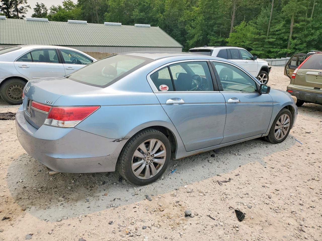2011 Honda Accord Ex Blue vin: 1HGCP3F7XBA012590
