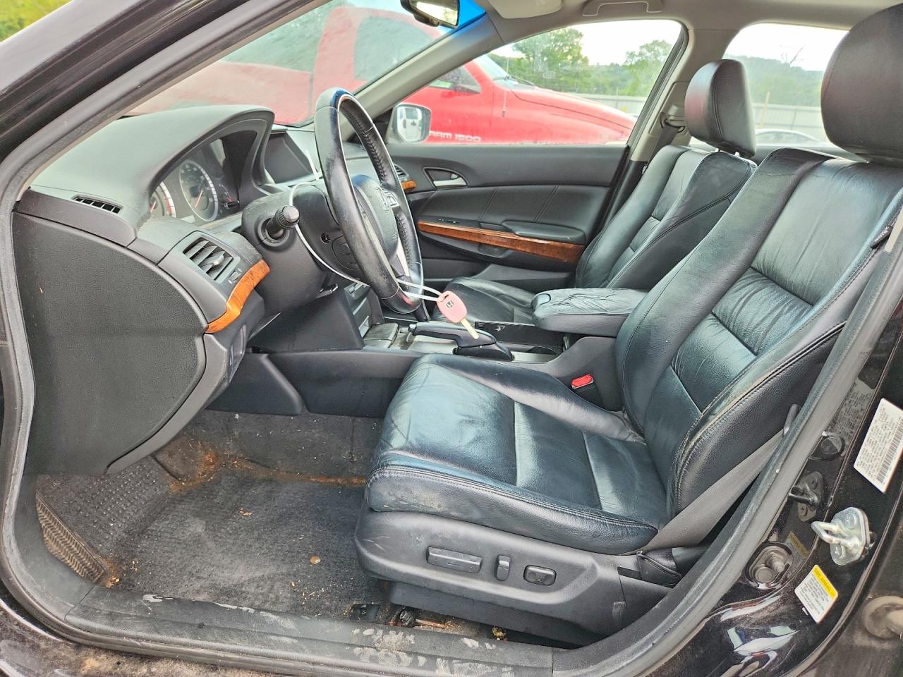 2011 Honda Accord Exl Black vin: 1HGCP3F80BA006032