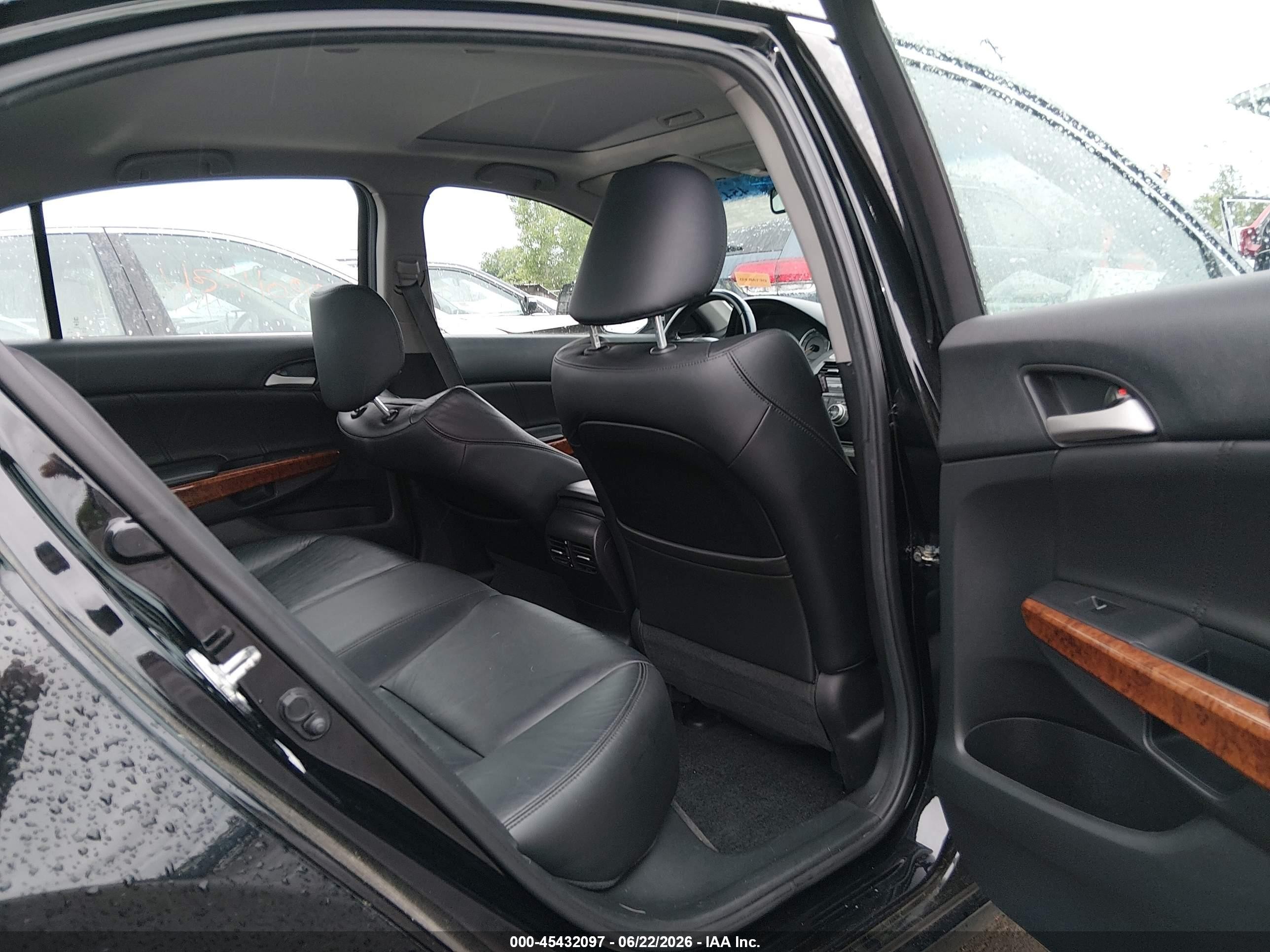 2011 Honda Accord 3.5 Ex-l Black vin: 1HGCP3F80BA028063