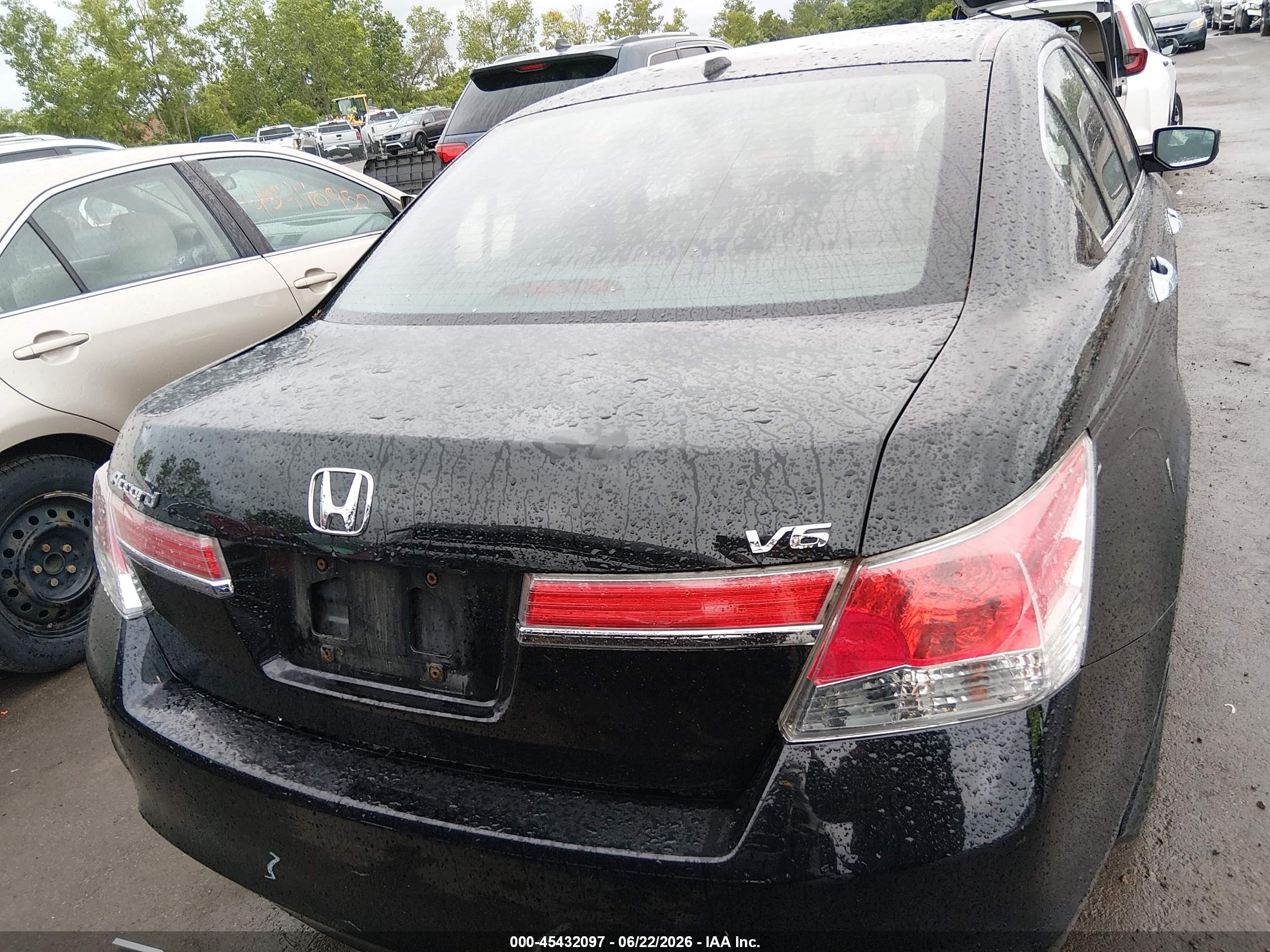 2011 Honda Accord 3.5 Ex-l Black vin: 1HGCP3F80BA028063