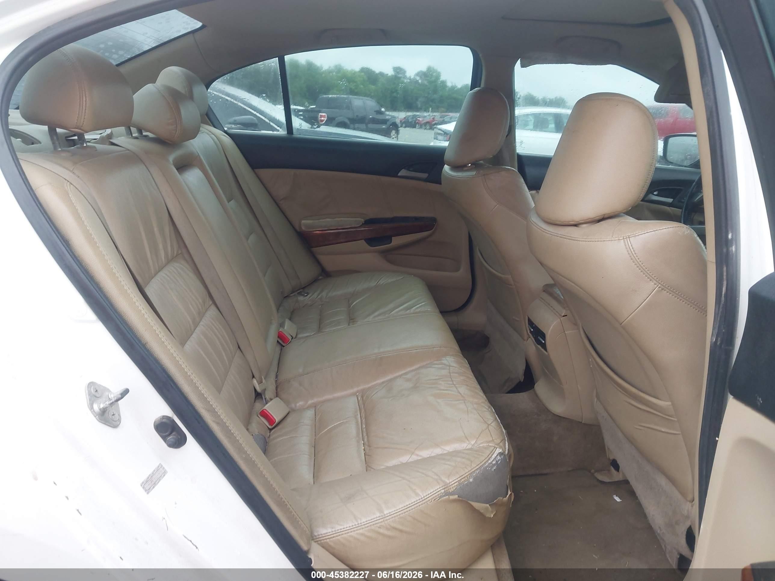 2012 Honda Accord 3.5 Ex-l Белый vin: 1HGCP3F80CA002595