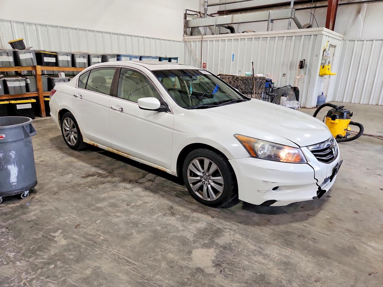 2012 Honda Accord Exl White vin: 1HGCP3F80CA009482