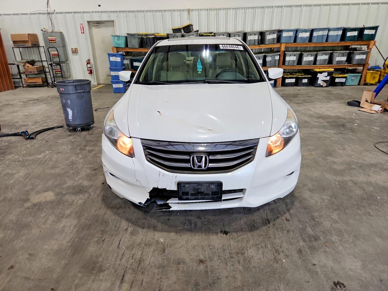 2012 Honda Accord Exl White vin: 1HGCP3F80CA009482