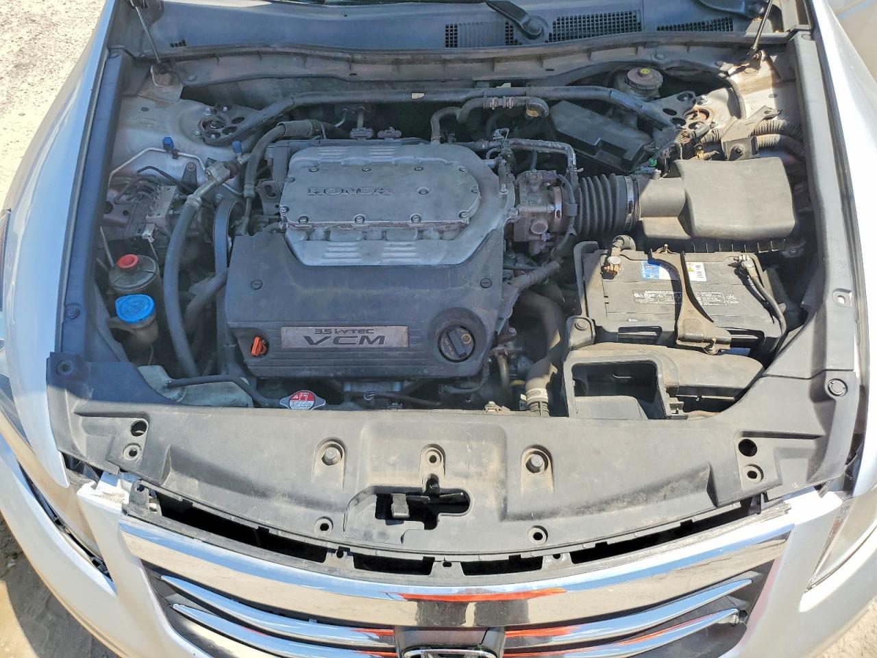 2012 Honda Accord Exl Серебряный vin: 1HGCP3F80CA009868