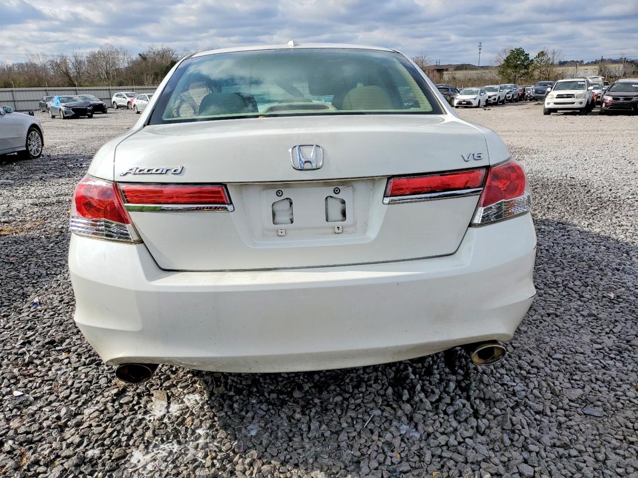 2012 Honda Accord Exl White vin: 1HGCP3F80CA030994