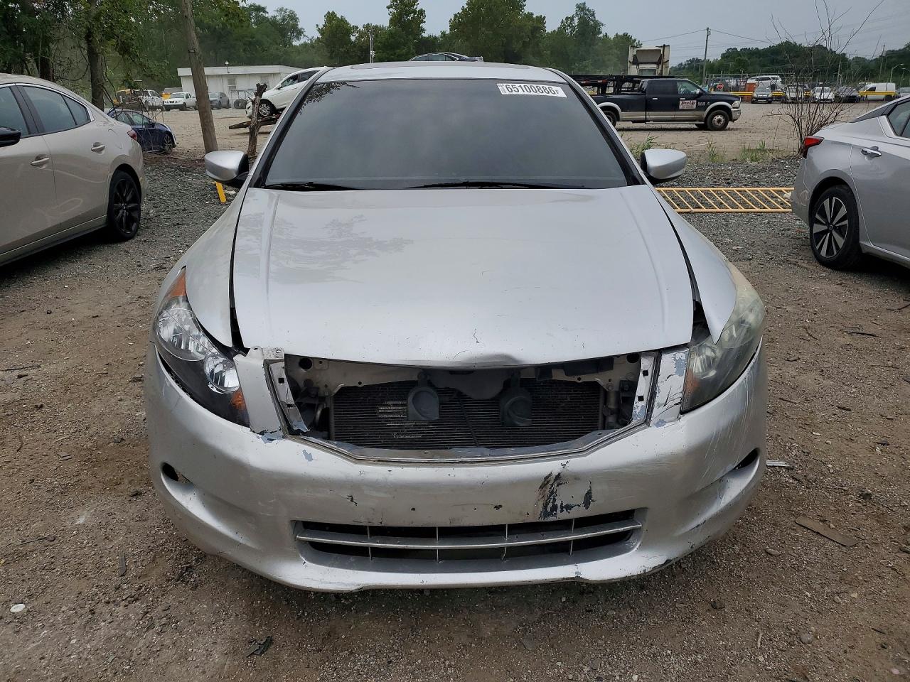 2010 Honda Accord 4d Exl Silver vin: 1HGCP3F81AA005387
