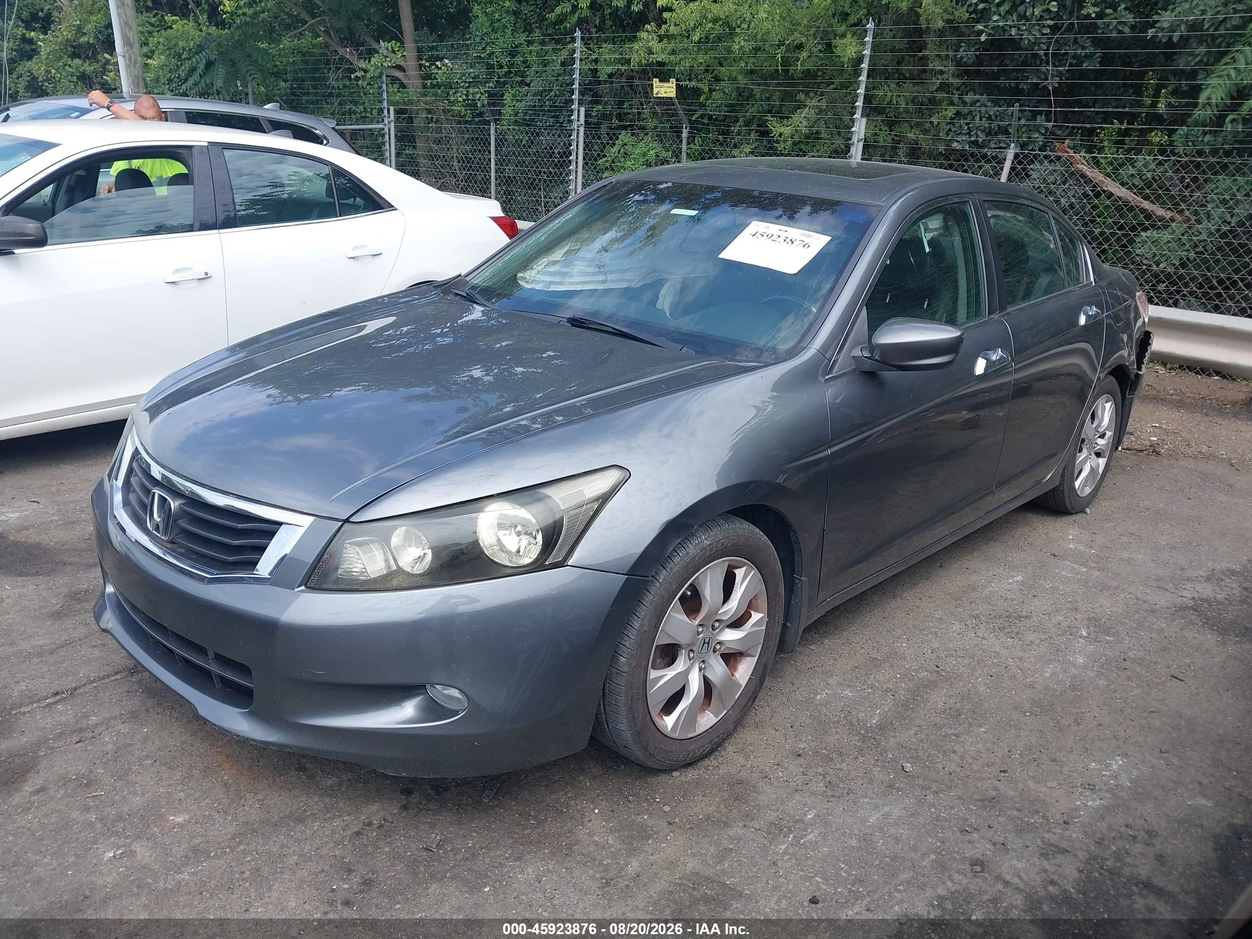2010 Honda Accord 3.5 Ex-l Black vin: 1HGCP3F81AA016387