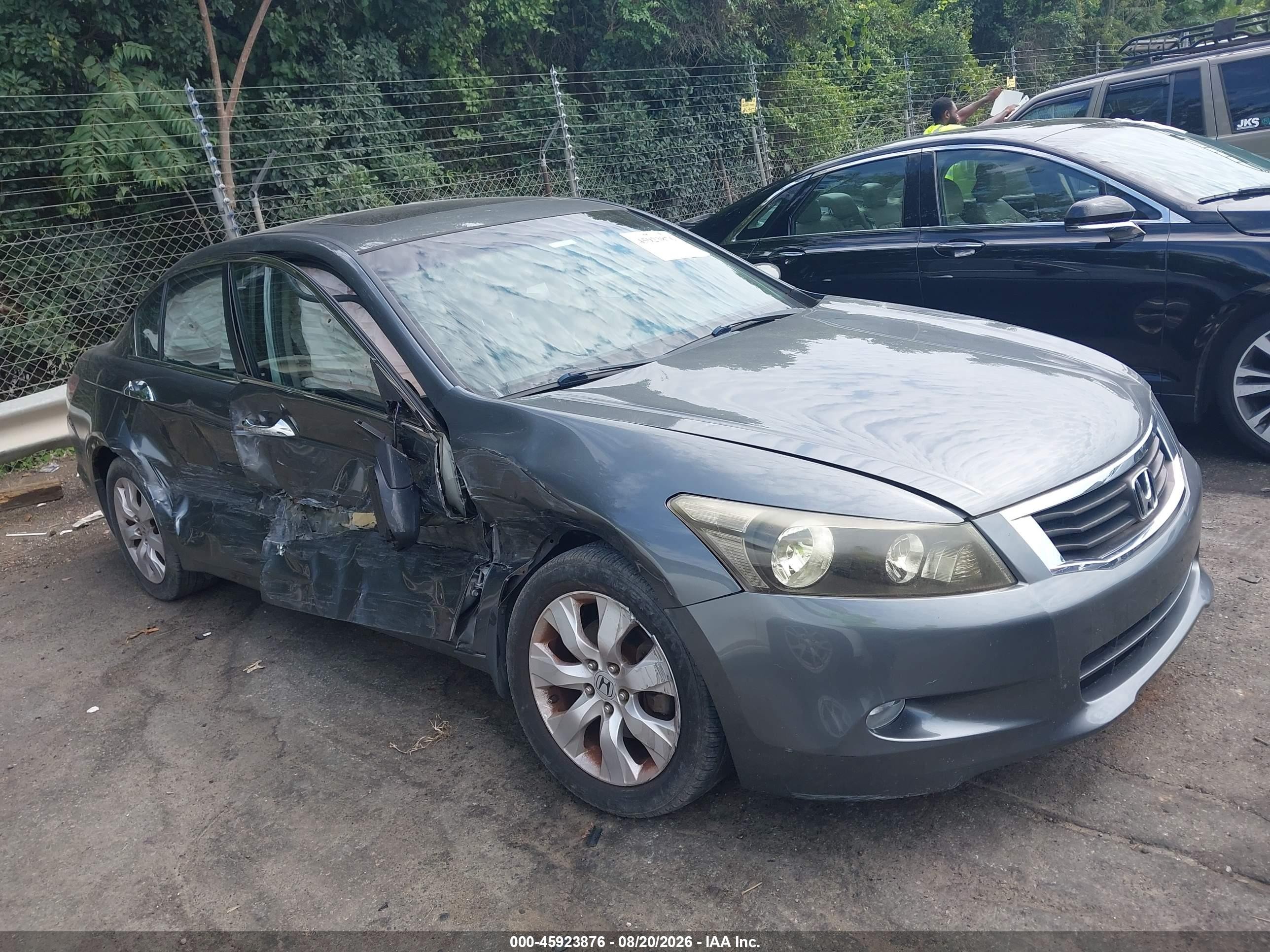 2010 Honda Accord 3.5 Ex-l Black vin: 1HGCP3F81AA016387