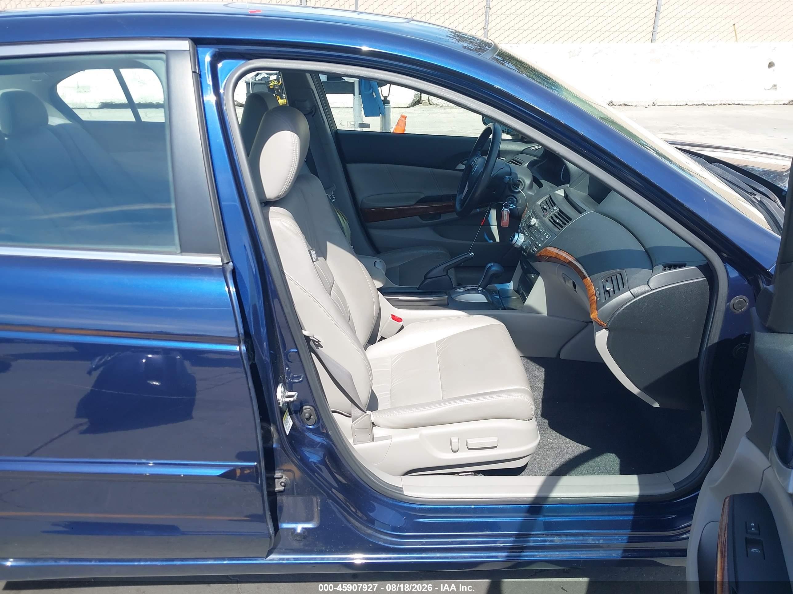 2011 Honda Accord 3.5 Ex-l Синий vin: 1HGCP3F81BA001020