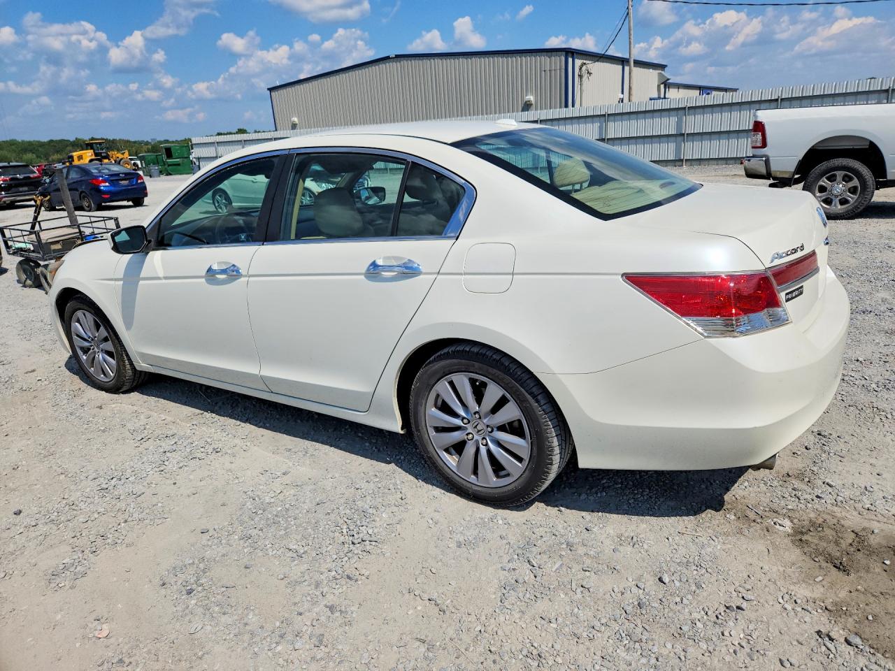 2011 Honda Accord Exl White vin: 1HGCP3F81BA006329