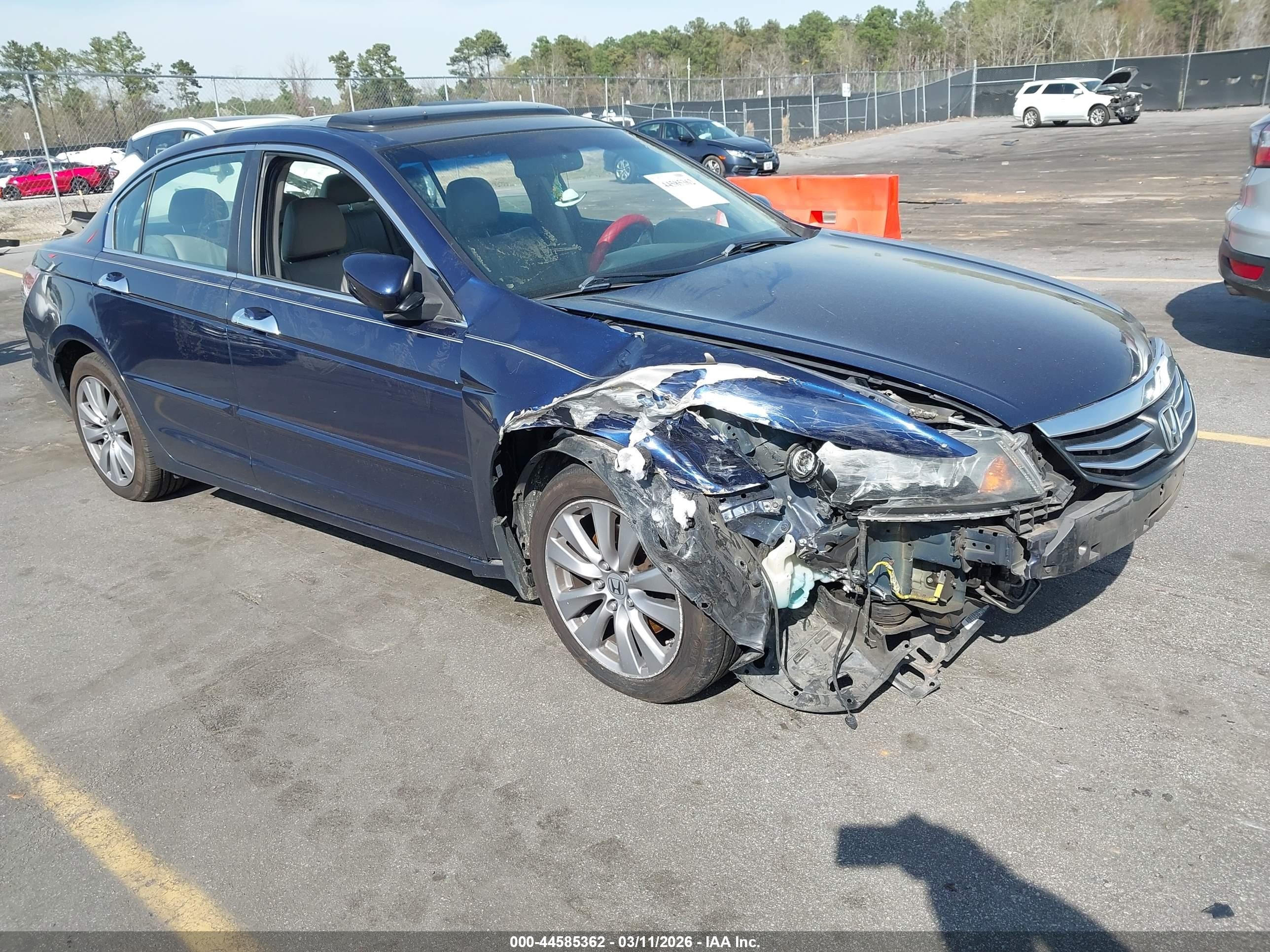 2011 Honda Accord 3.5 Ex-l Blue vin: 1HGCP3F81BA028590
