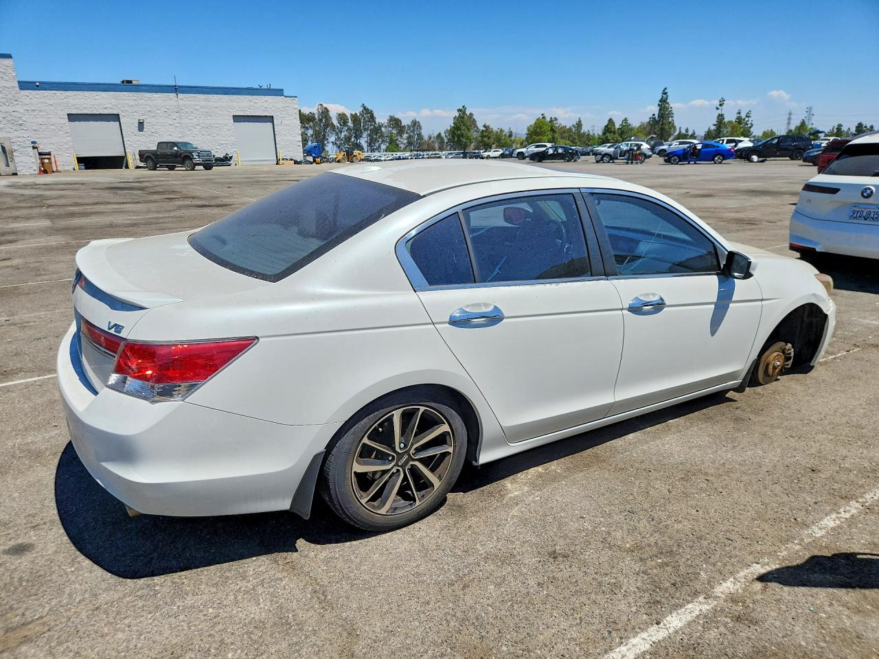 2012 Honda Accord Exl White vin: 1HGCP3F81CA009720