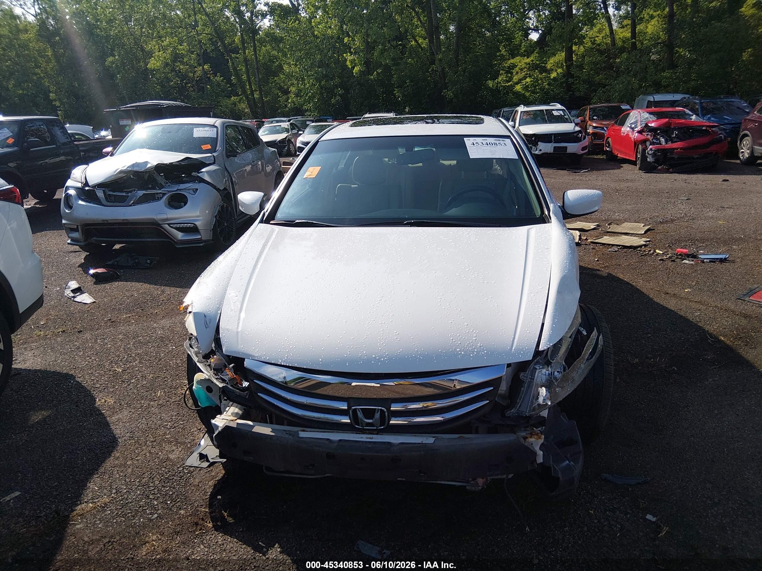 2012 Honda Accord 3.5 Ex-l White vin: 1HGCP3F81CA009801