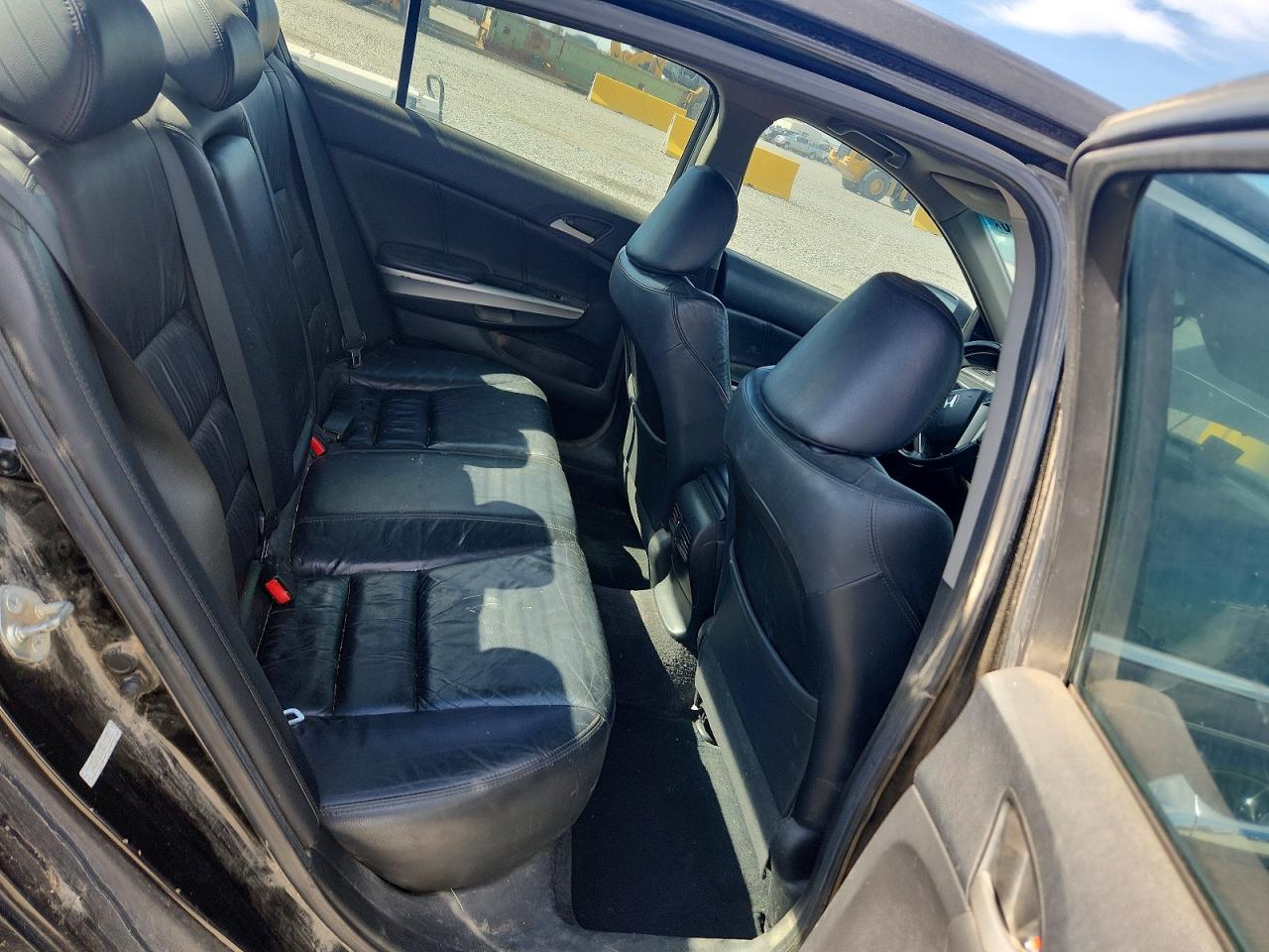 2010 Honda Accord Exl Black vin: 1HGCP3F82AA013238