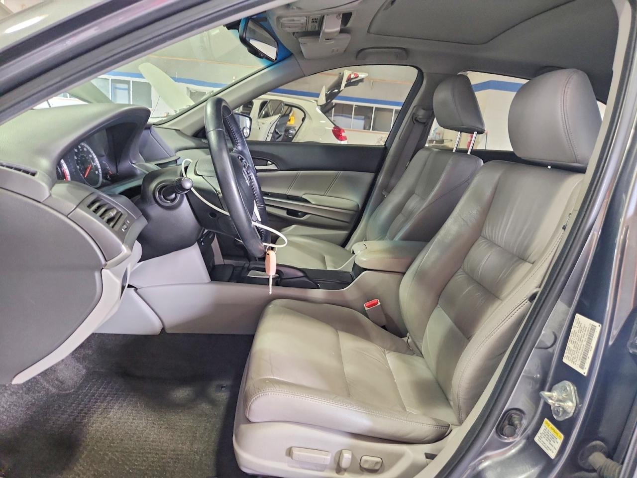 2010 Honda Accord Exl Gray vin: 1HGCP3F82AA019105