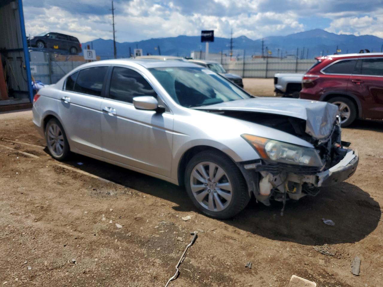 2011 Honda Accord Exl Silver vin: 1HGCP3F82BA009949