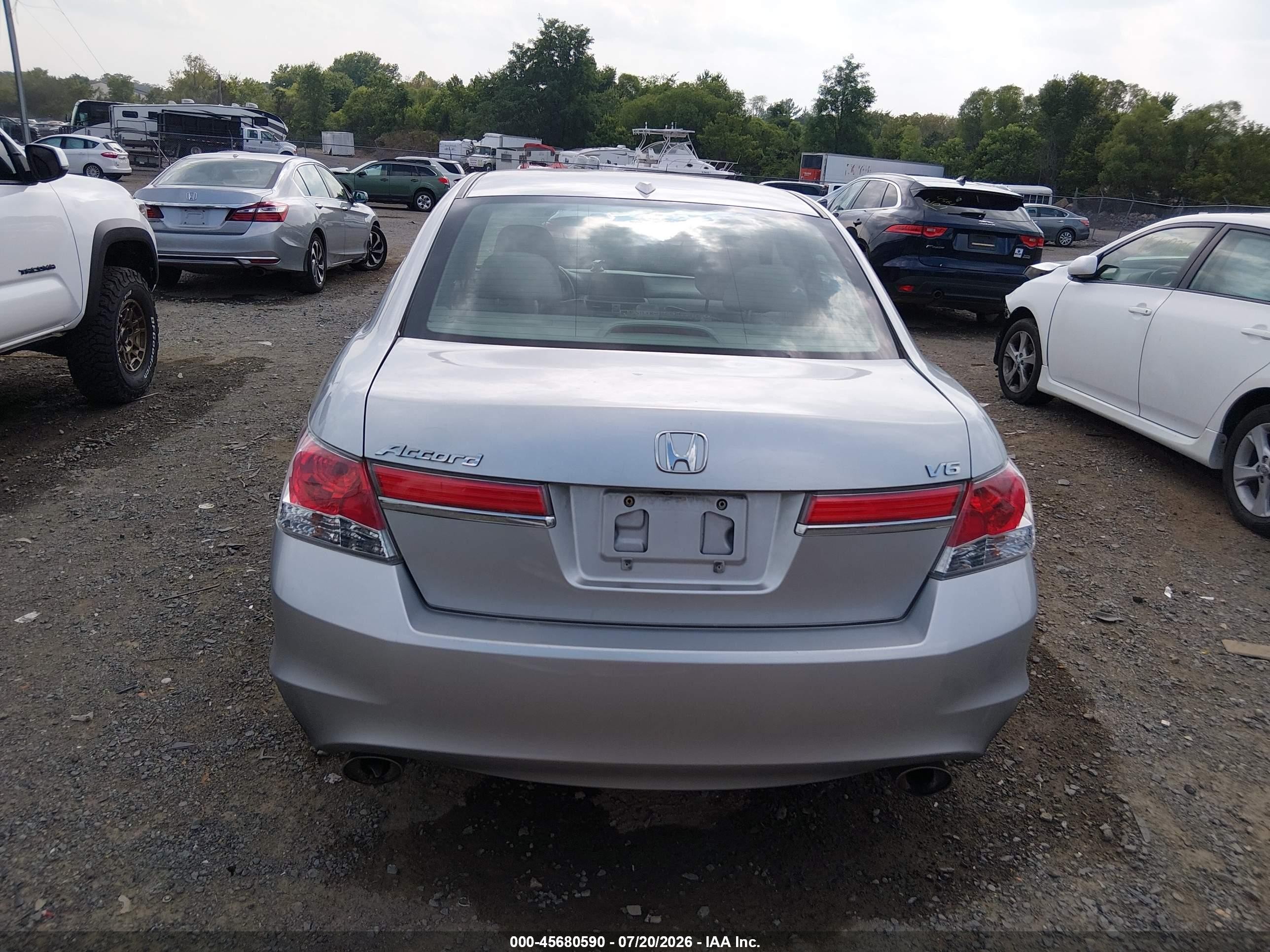 2011 Honda Accord 3.5 Ex-l Silver vin: 1HGCP3F82BA010633